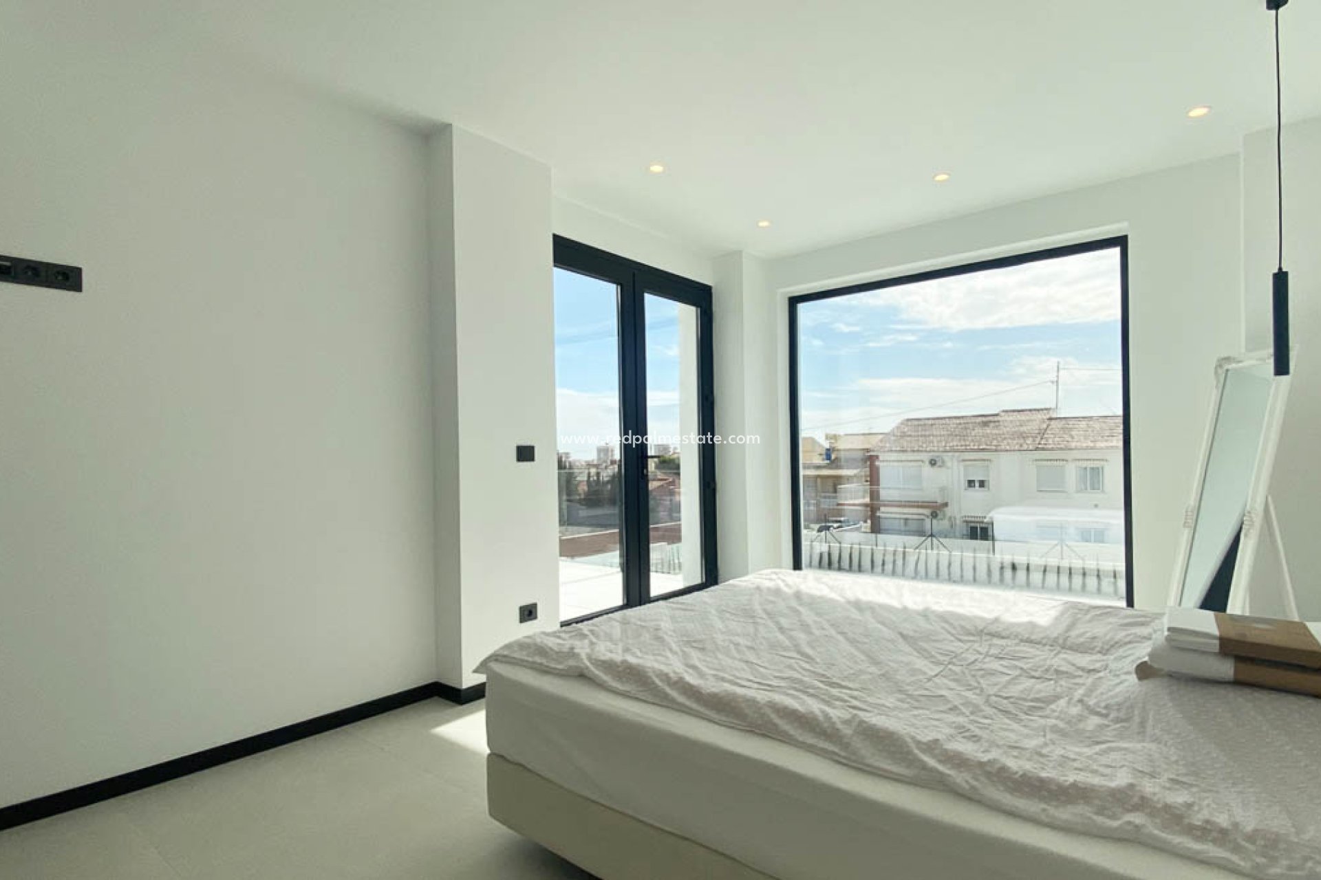 Reventa - Villa -
Torrevieja - Costa Blanca