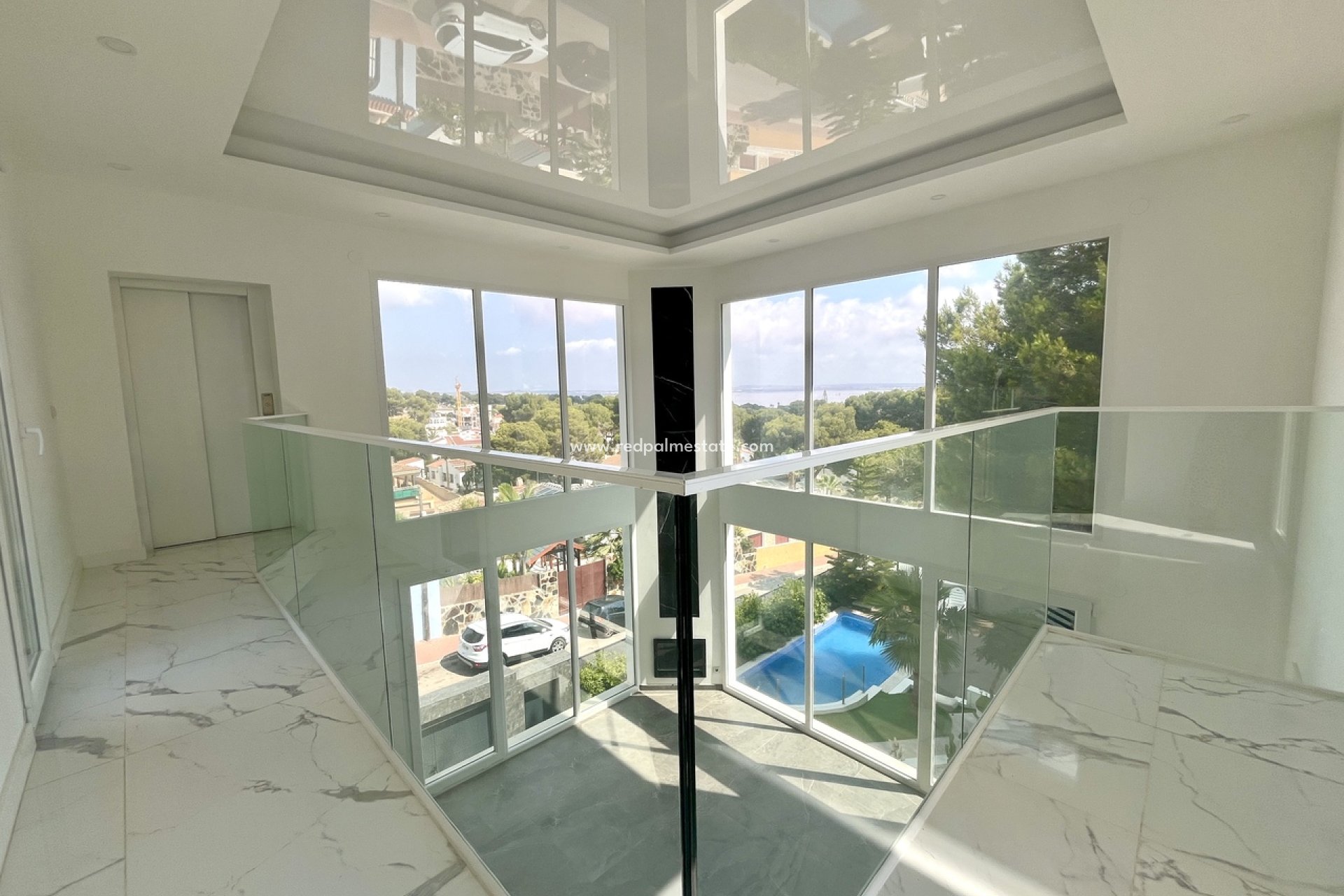 Reventa - Villa -
Torrevieja - Costa Blanca