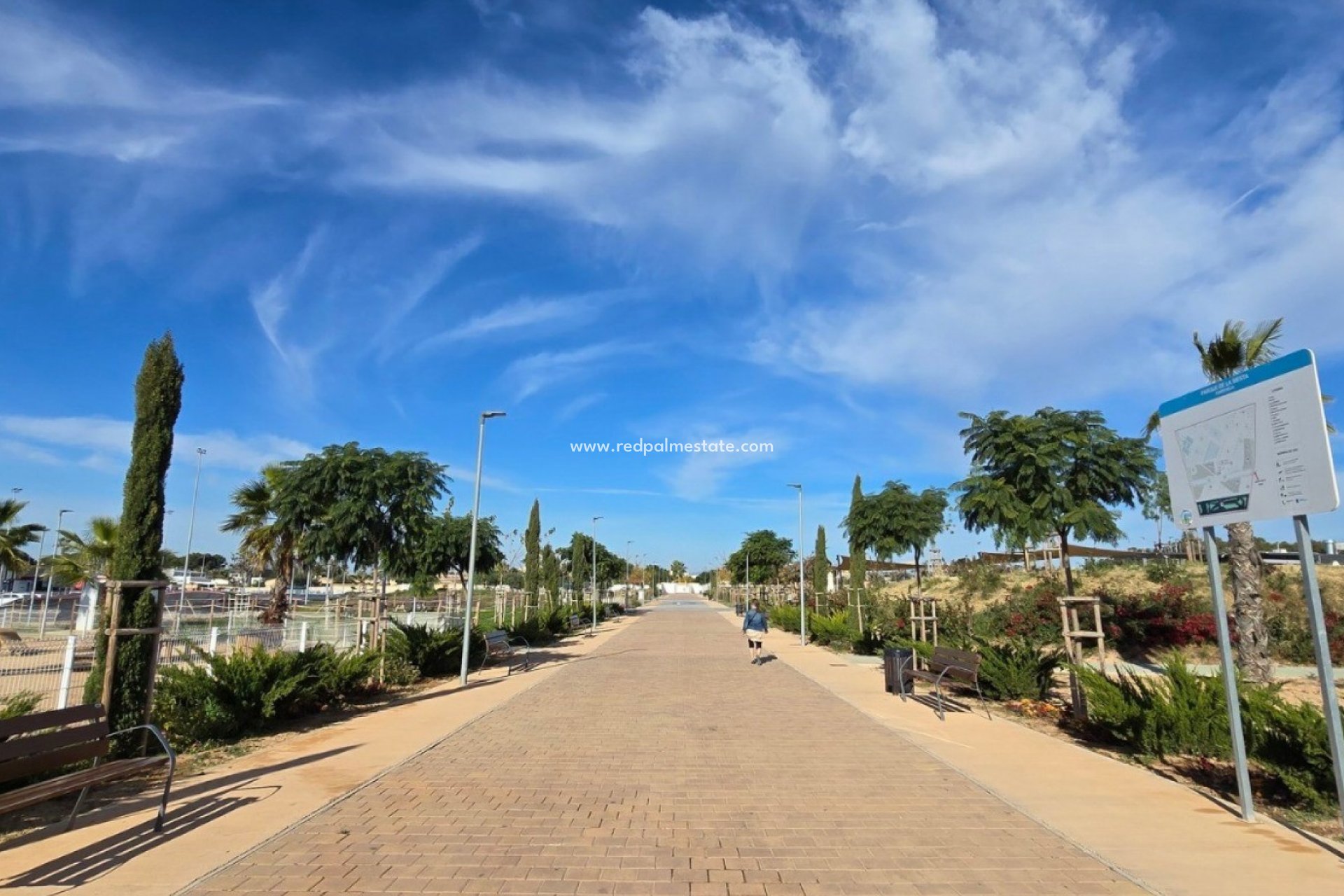 Reventa - Villa -
Torrevieja - El Chaparal