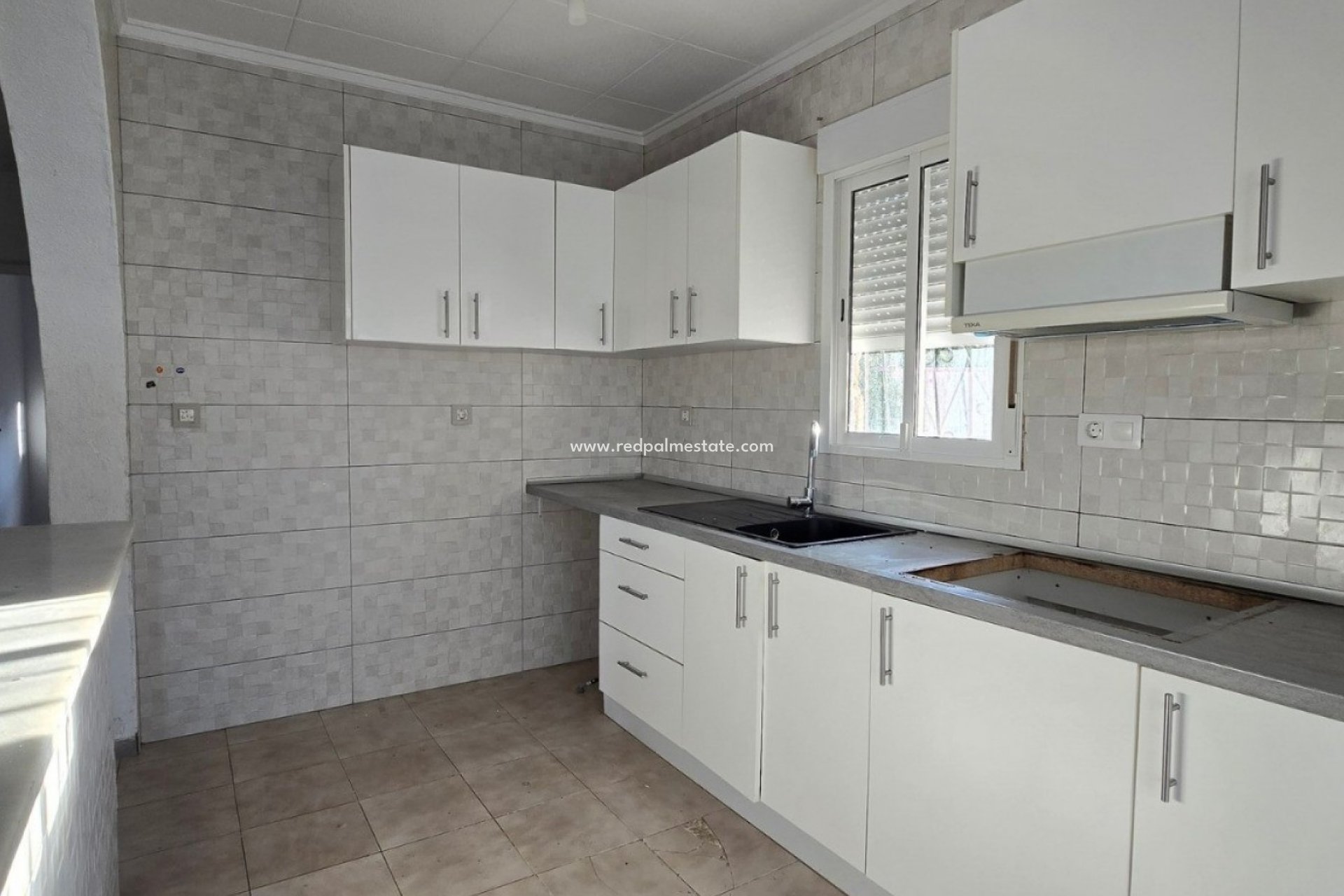 Reventa - Villa -
Torrevieja - El chaparral