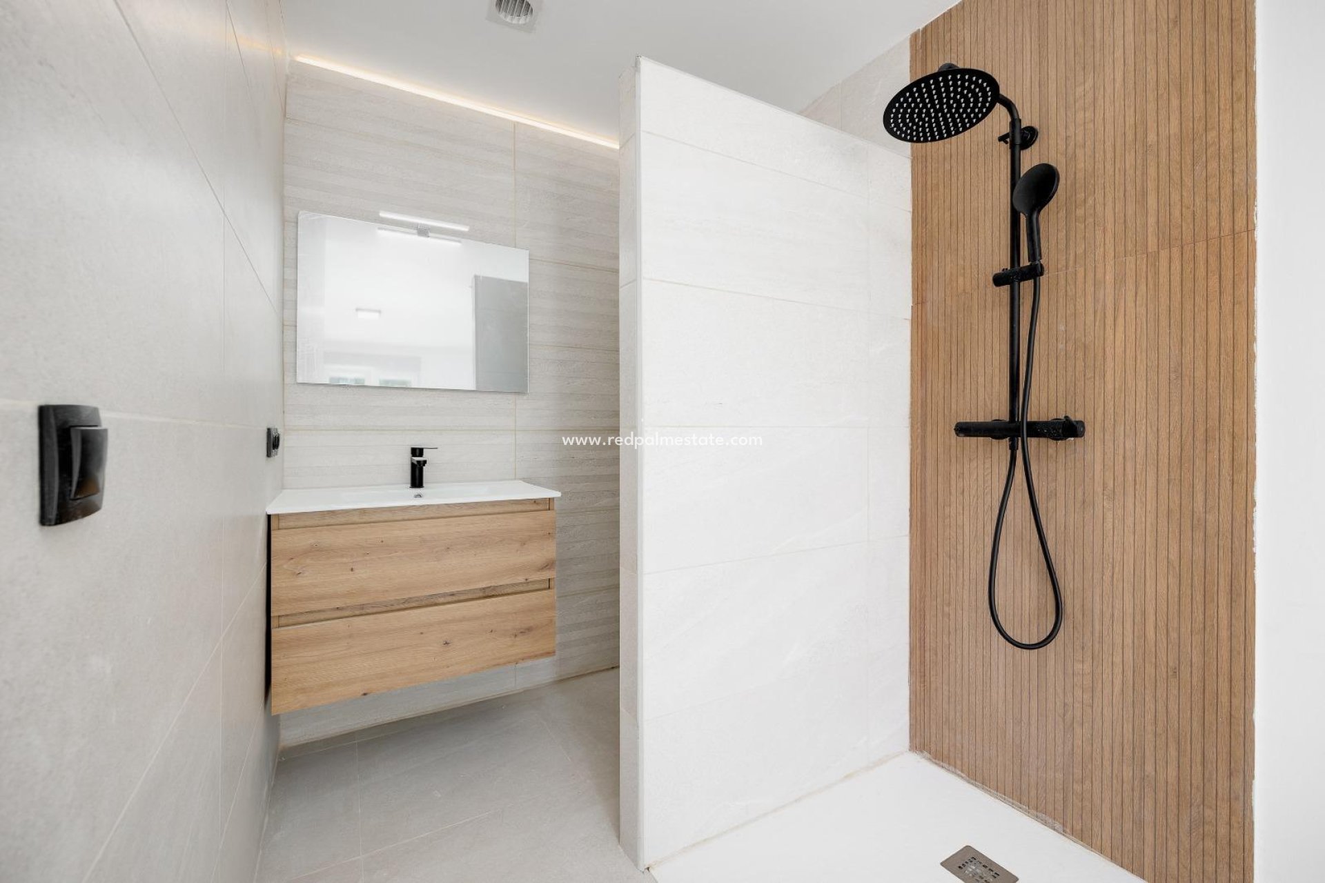 Reventa - Villa -
Torrevieja - El limonar