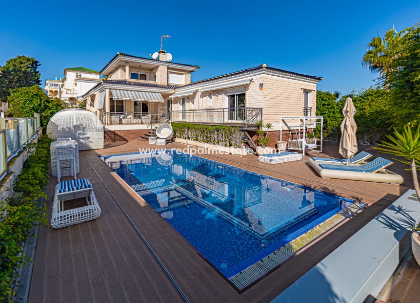 Reventa - Villa -
Torrevieja - La Mata
