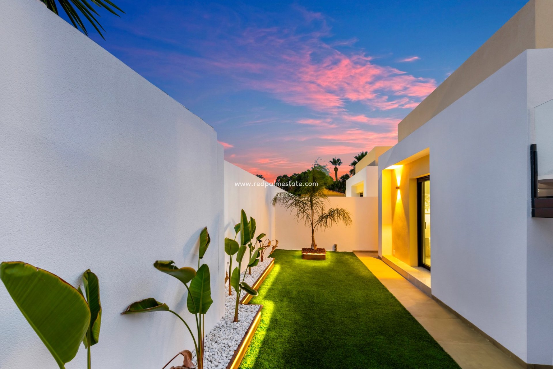 Reventa - Villa -
Torrevieja - La Siesta - El Salado - Torreta