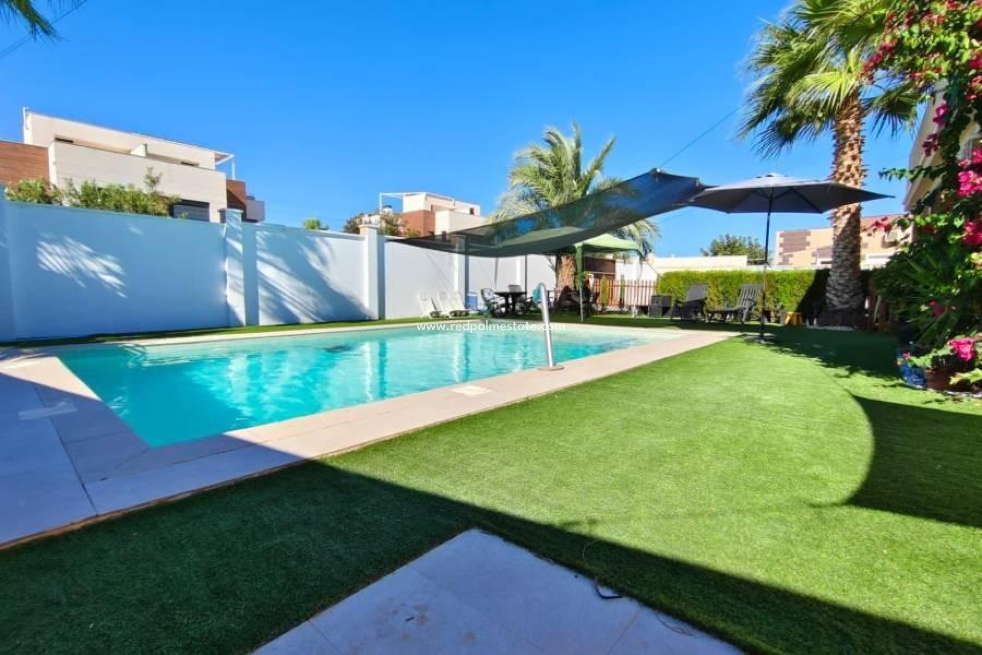 Reventa - Villa -
Torrevieja - La Siesta - El Salado - Torreta