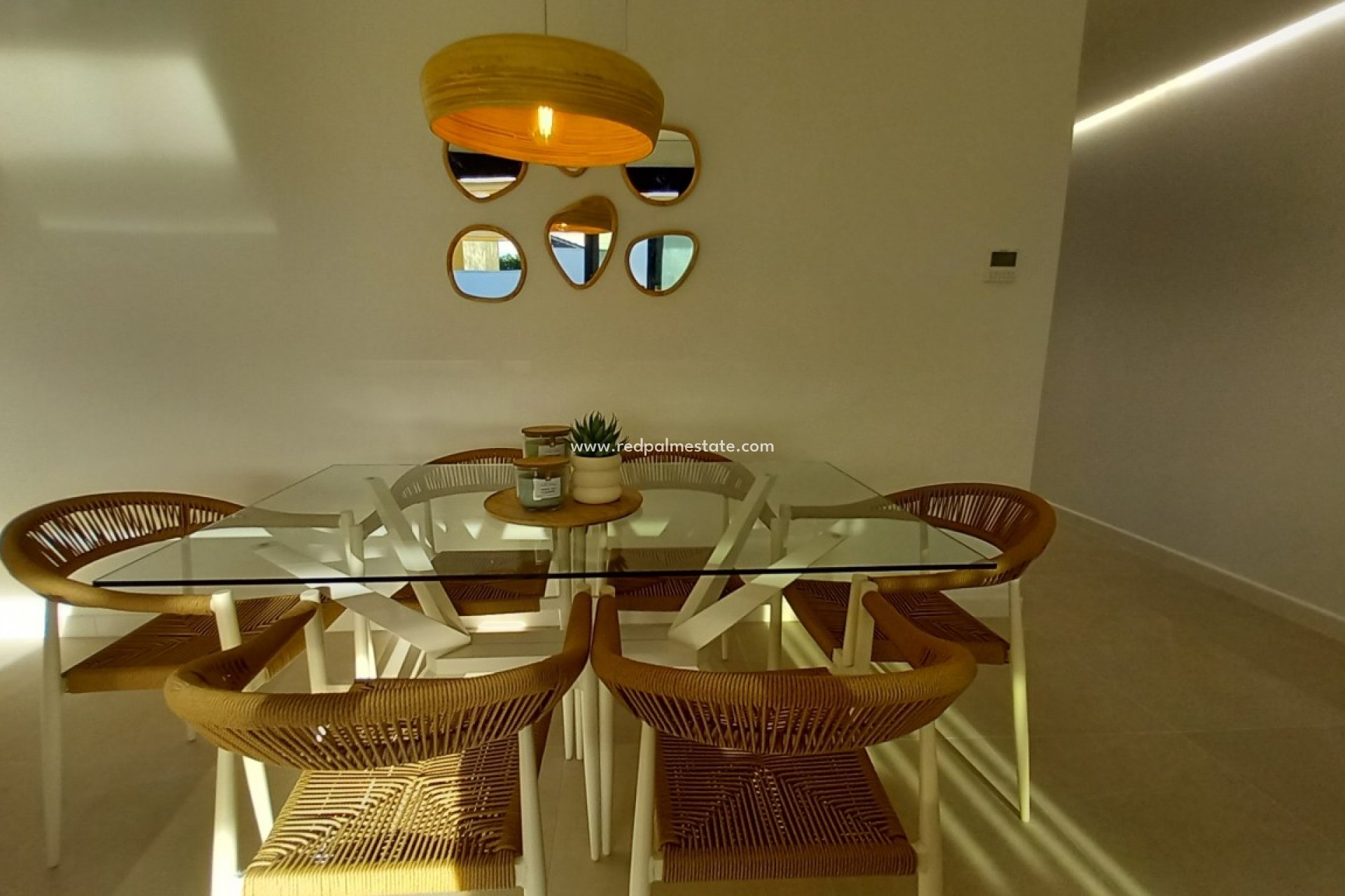 Reventa - Villa -
Torrevieja - La Siesta - El Salado - Torreta