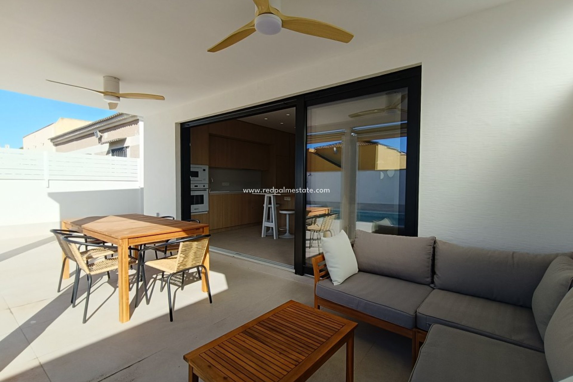 Reventa - Villa -
Torrevieja - La Siesta - El Salado - Torreta