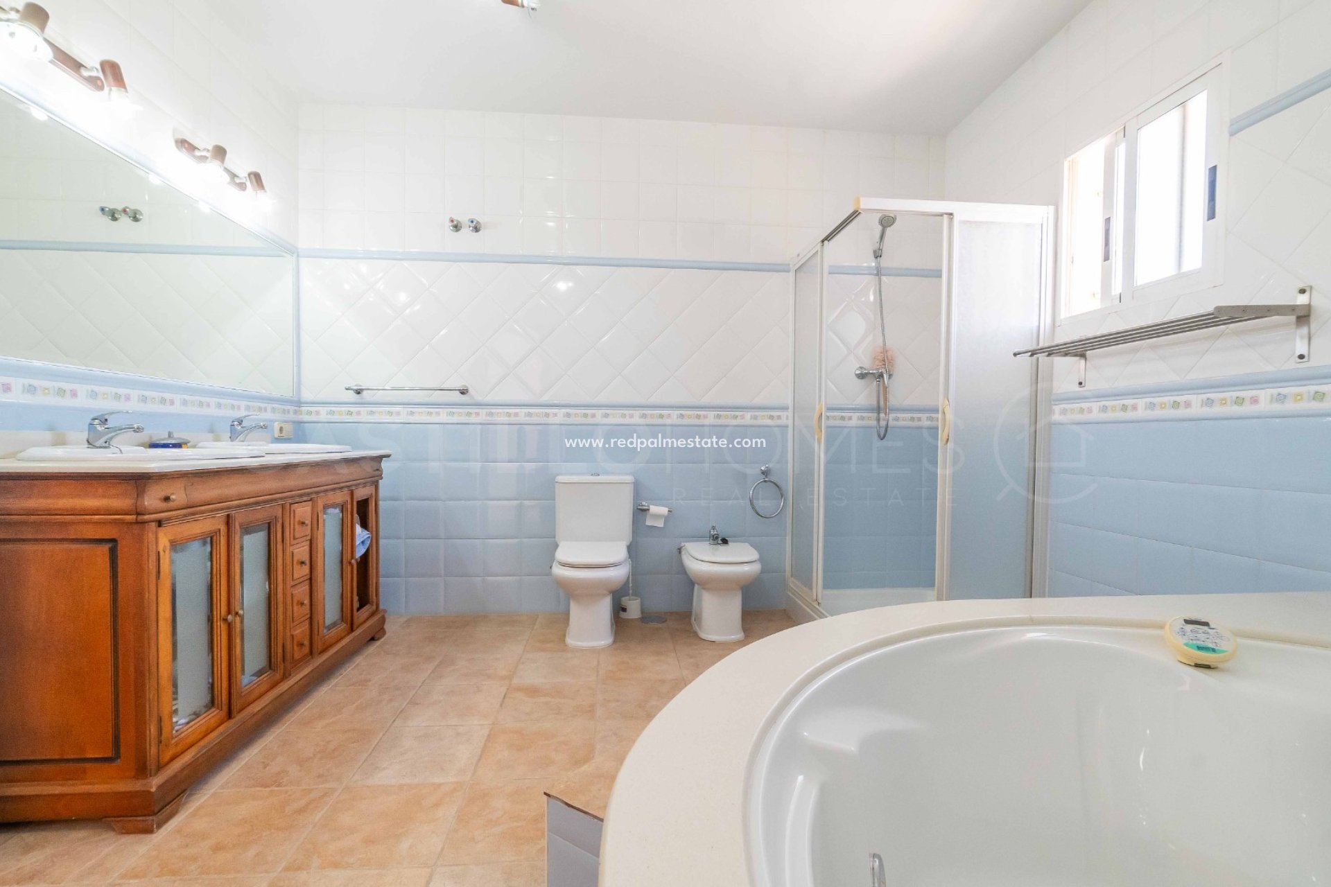 Reventa - Villa -
Torrevieja - La Siesta - El Salado -  Torreta