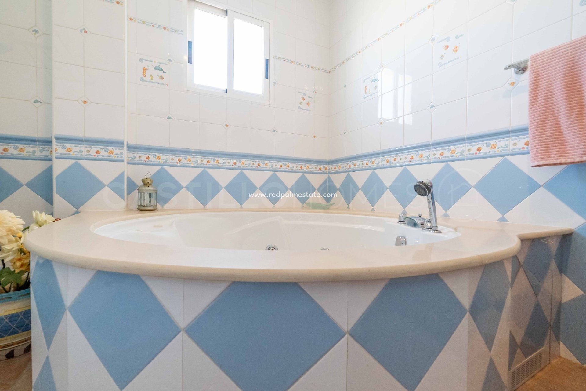 Reventa - Villa -
Torrevieja - La Siesta - El Salado -  Torreta