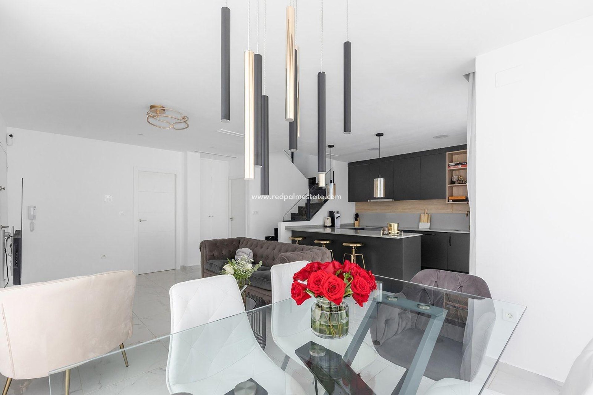 Reventa - Villa -
Torrevieja - La Siesta - El Salado - Torreta