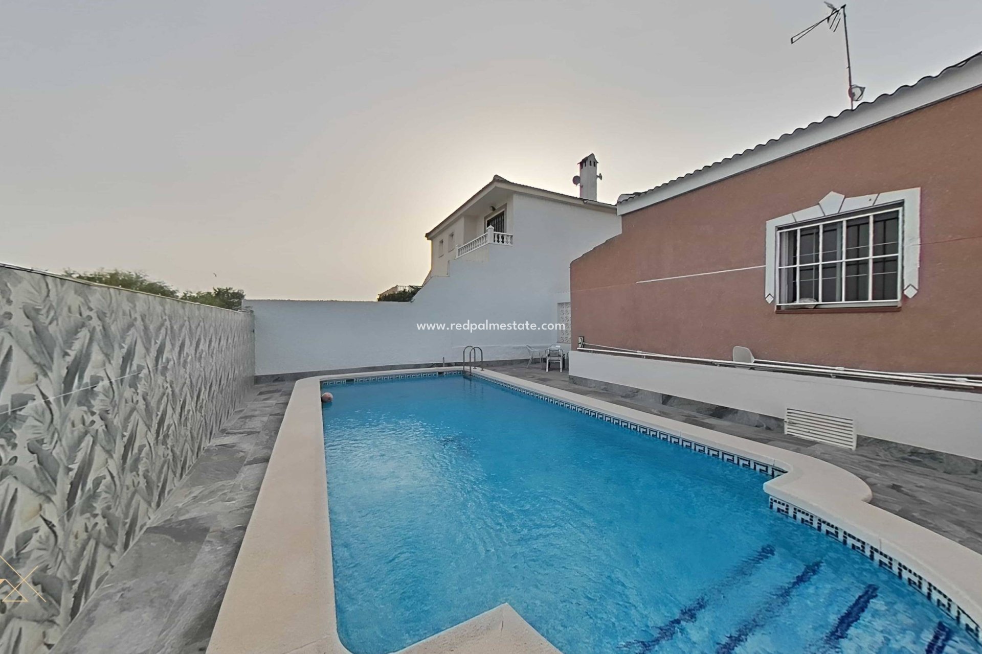 Reventa - Villa -
Torrevieja - La Siesta - El Salado -  Torreta