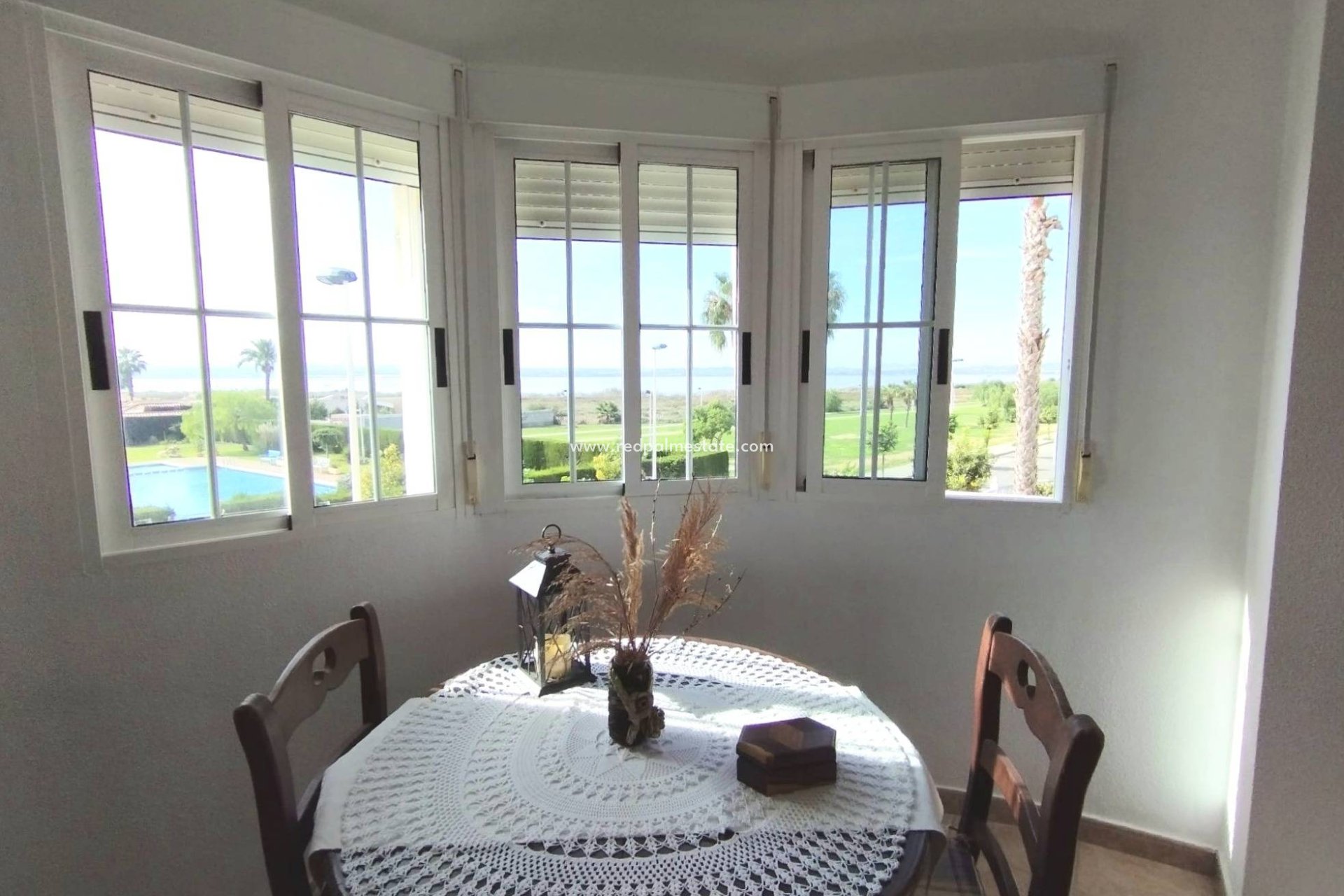 Reventa - Villa -
Torrevieja - La Siesta - El Salado -  Torreta