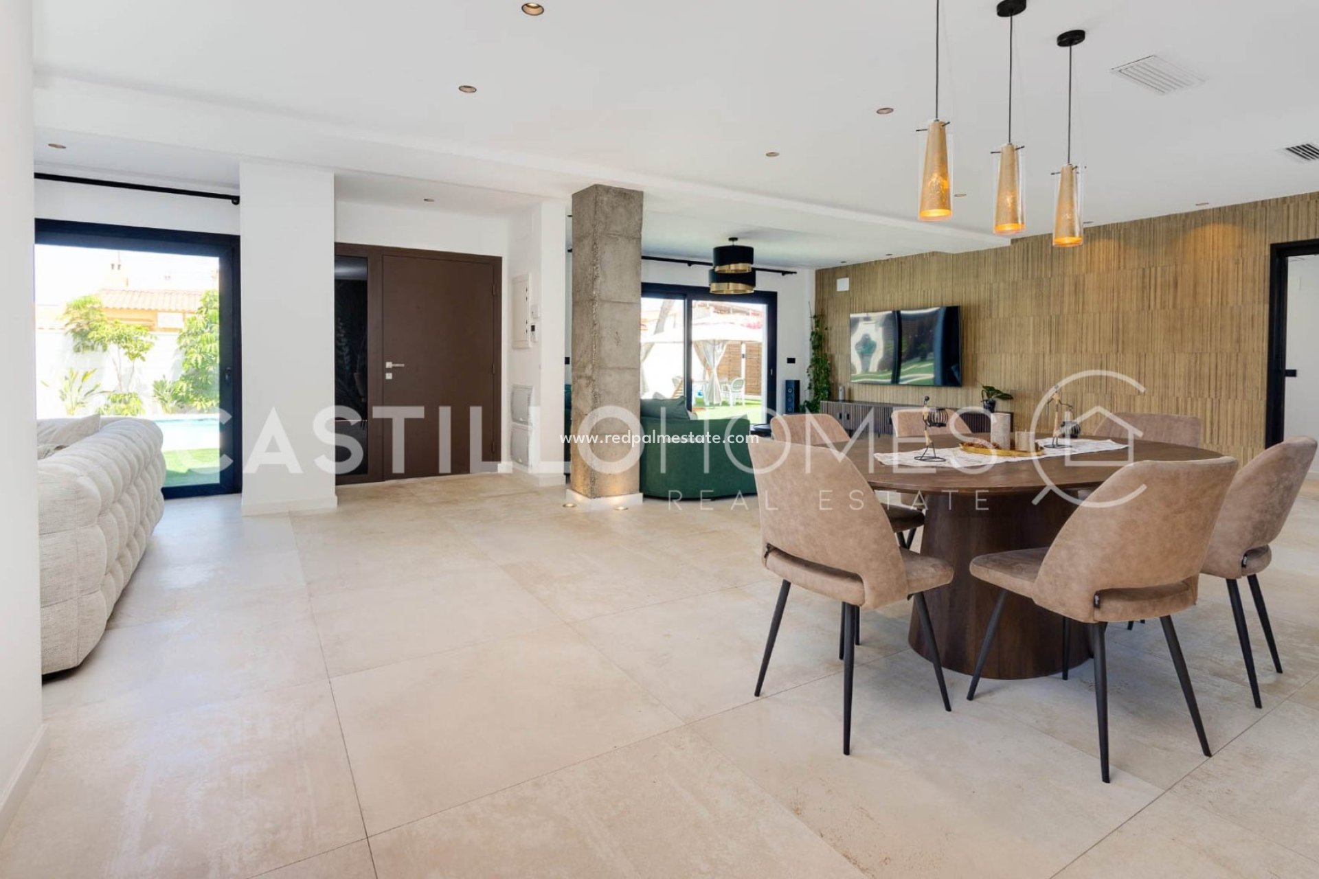 Reventa - Villa -
Torrevieja - La Siesta - El Salado -  Torreta