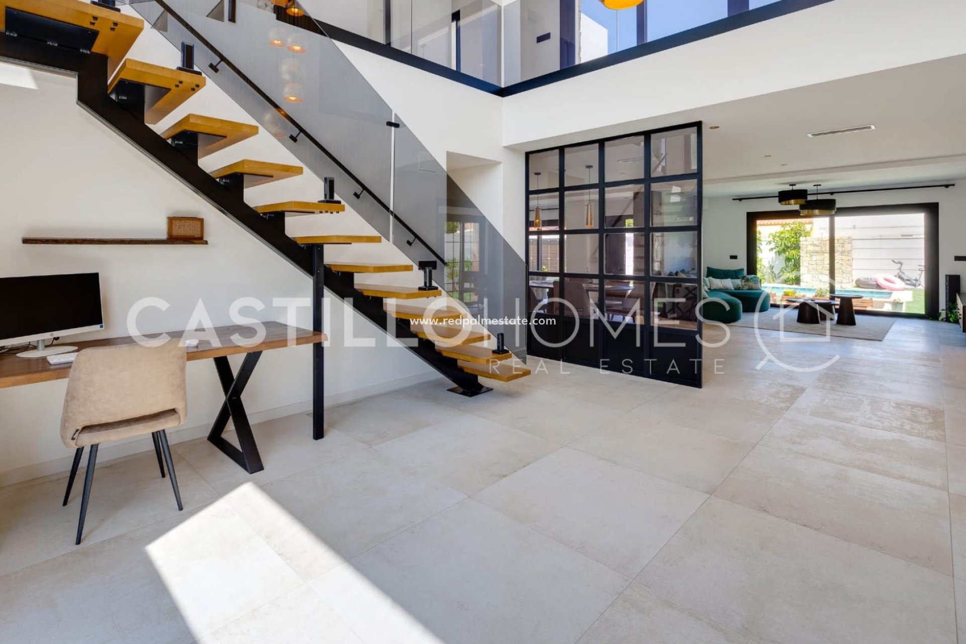 Reventa - Villa -
Torrevieja - La Siesta - El Salado -  Torreta