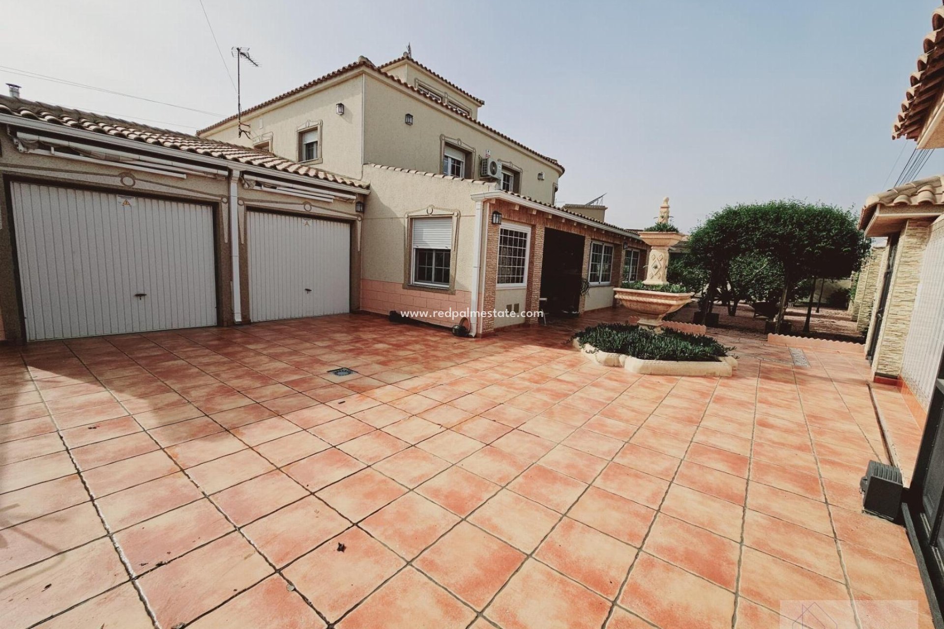 Reventa - Villa -
Torrevieja - La Siesta - El Salado -  Torreta