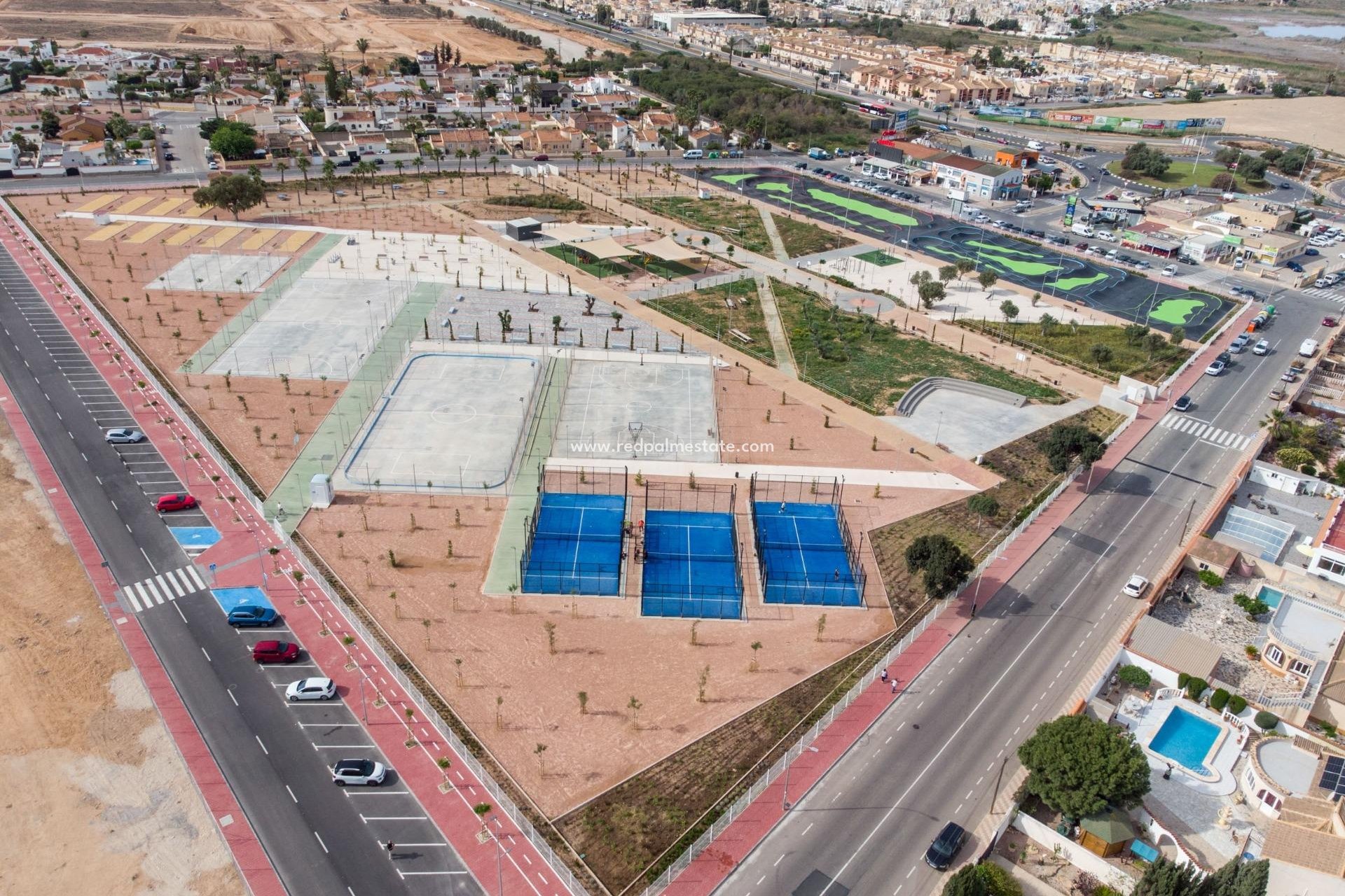 Reventa - Villa -
Torrevieja - La Siesta - El Salado - Torreta