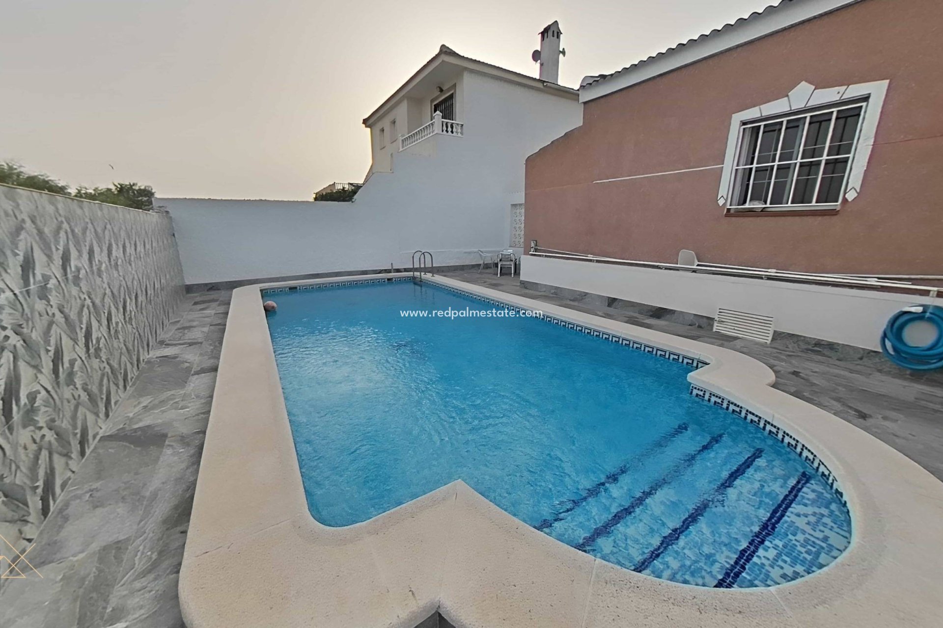 Reventa - Villa -
Torrevieja - La Siesta - El Salado -  Torreta