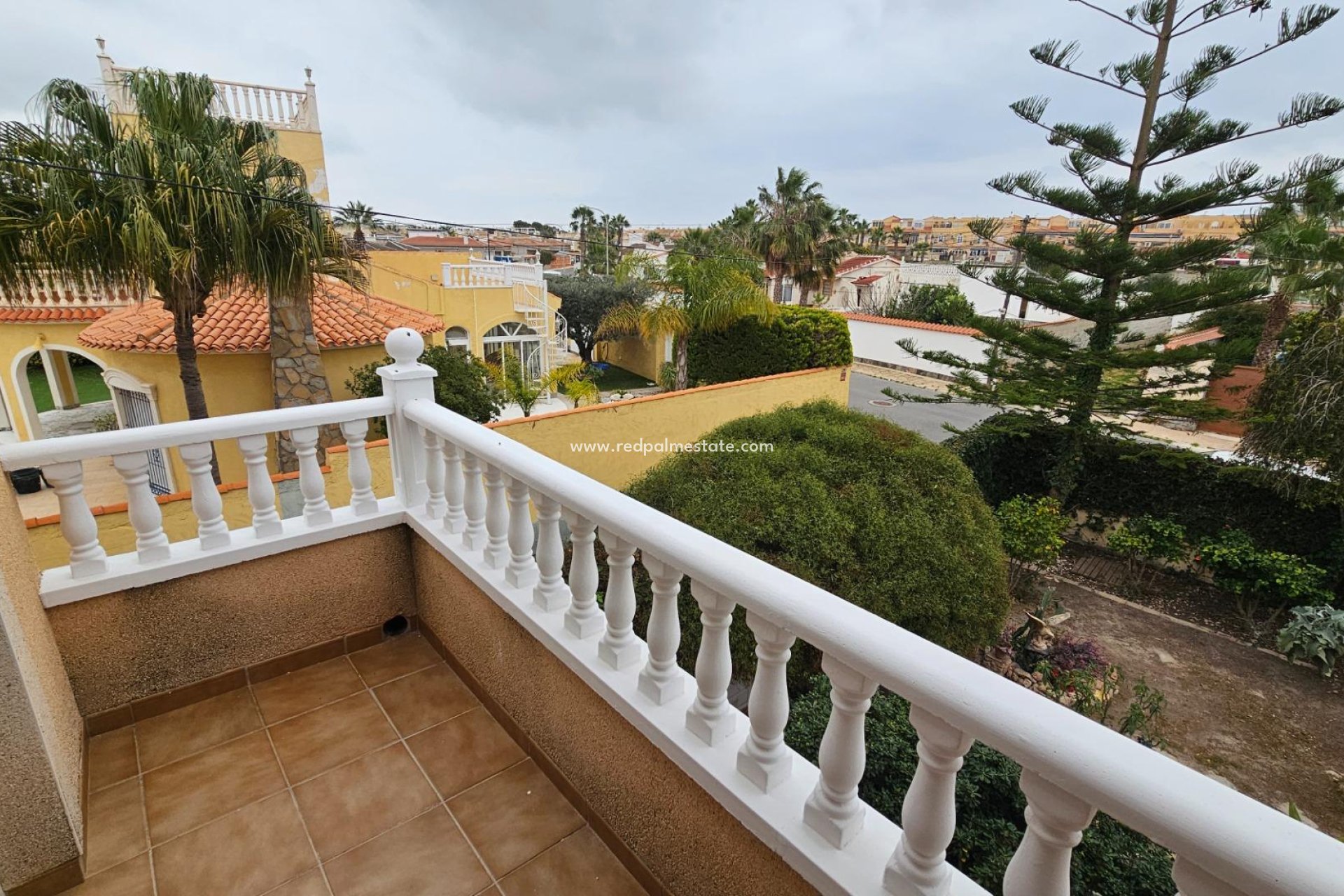 Reventa - Villa -
Torrevieja - La Siesta - El Salado -  Torreta