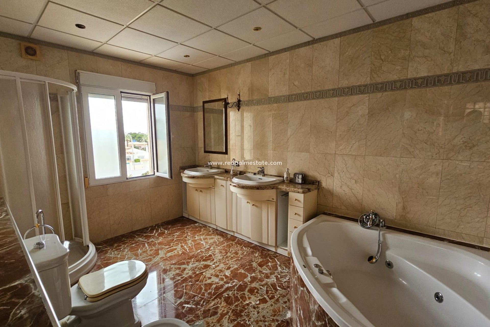 Reventa - Villa -
Torrevieja - La Siesta - El Salado -  Torreta