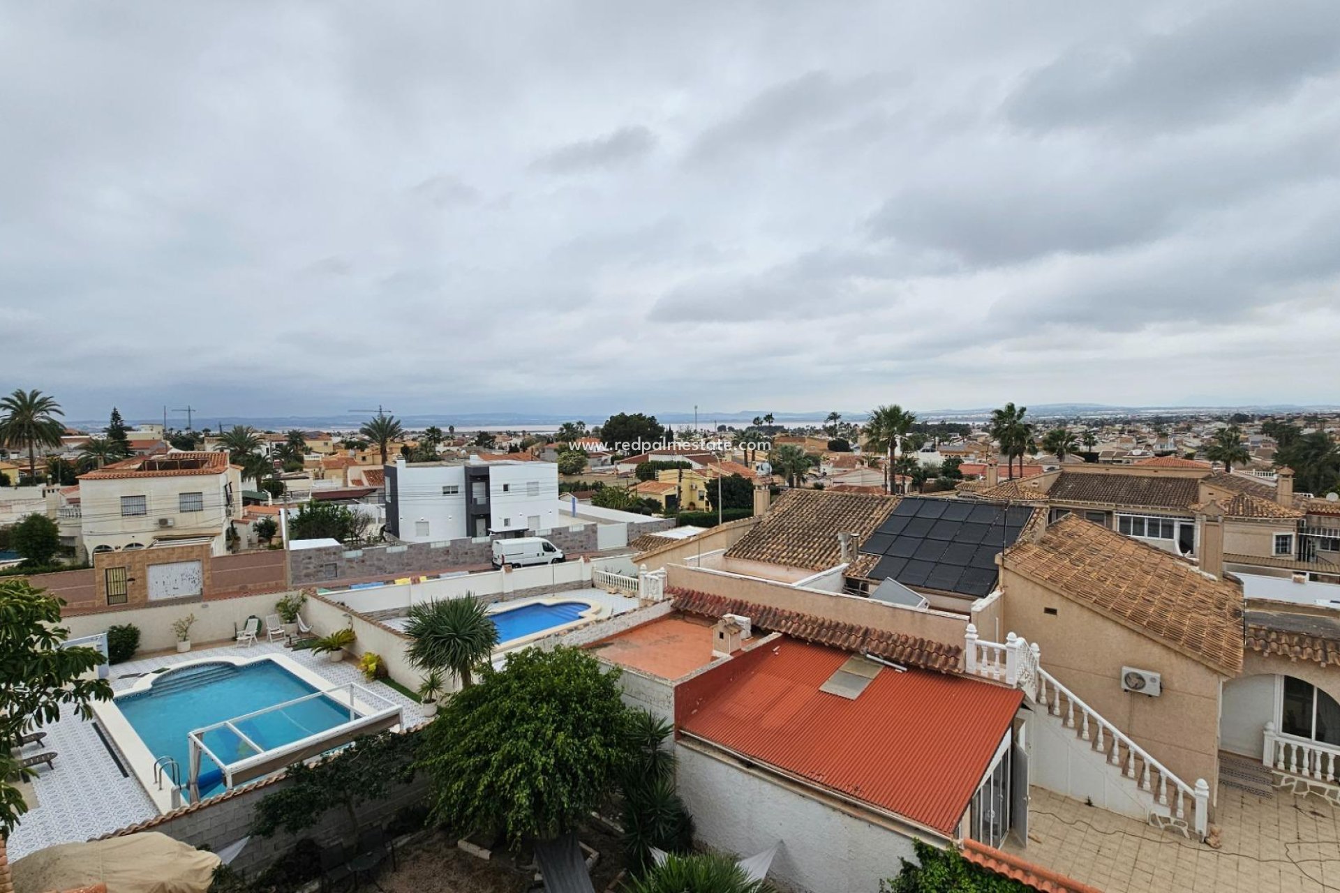 Reventa - Villa -
Torrevieja - La Siesta - El Salado -  Torreta