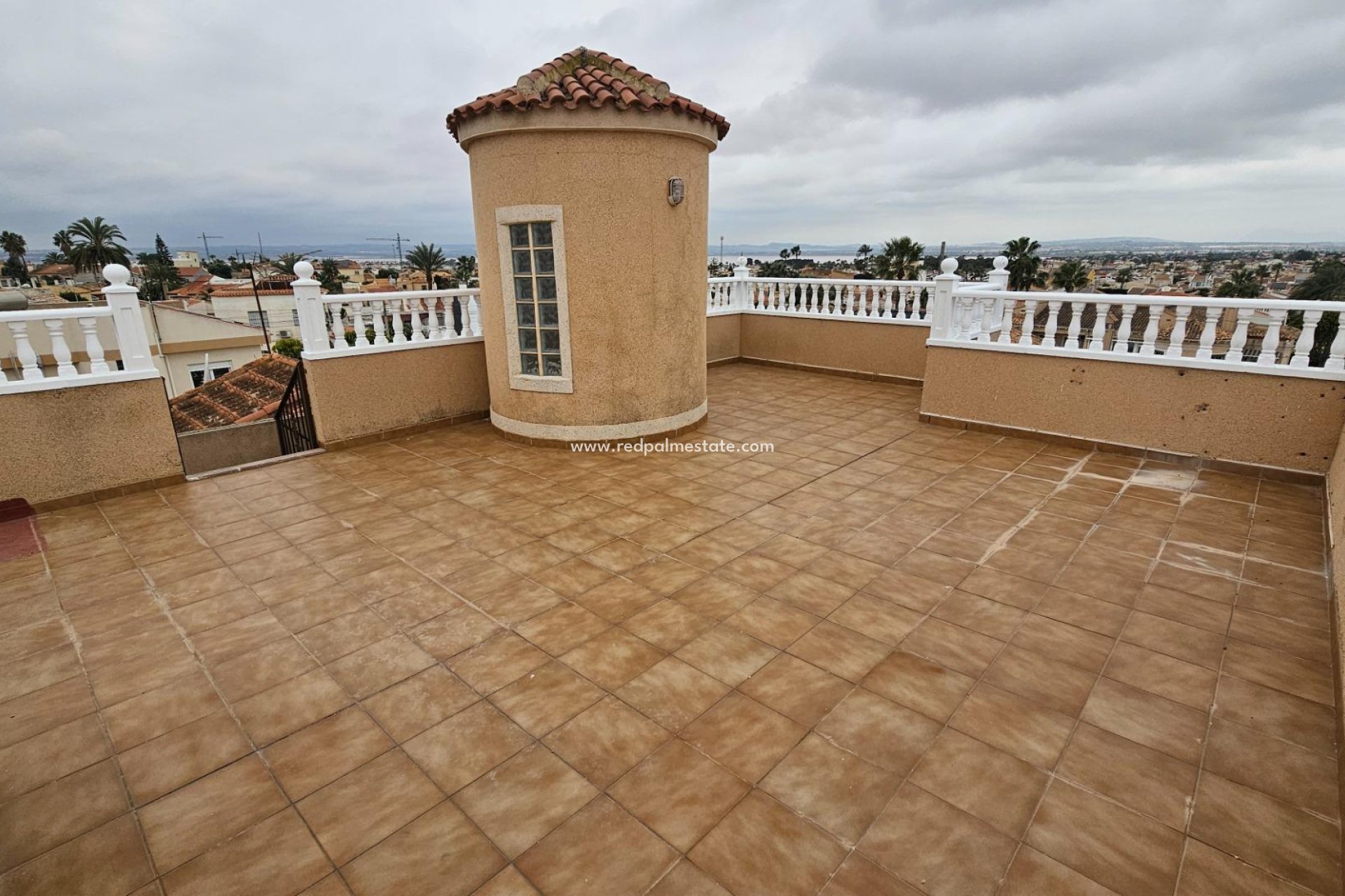 Reventa - Villa -
Torrevieja - La Siesta - El Salado -  Torreta