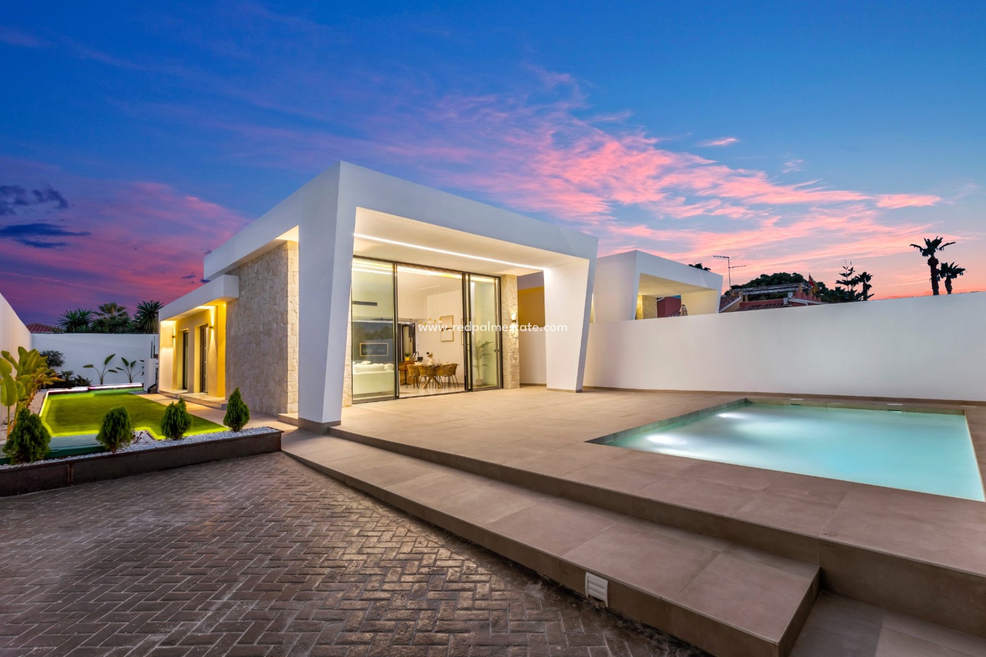 Reventa - Villa -
Torrevieja - La Siesta - El Salado - Torreta