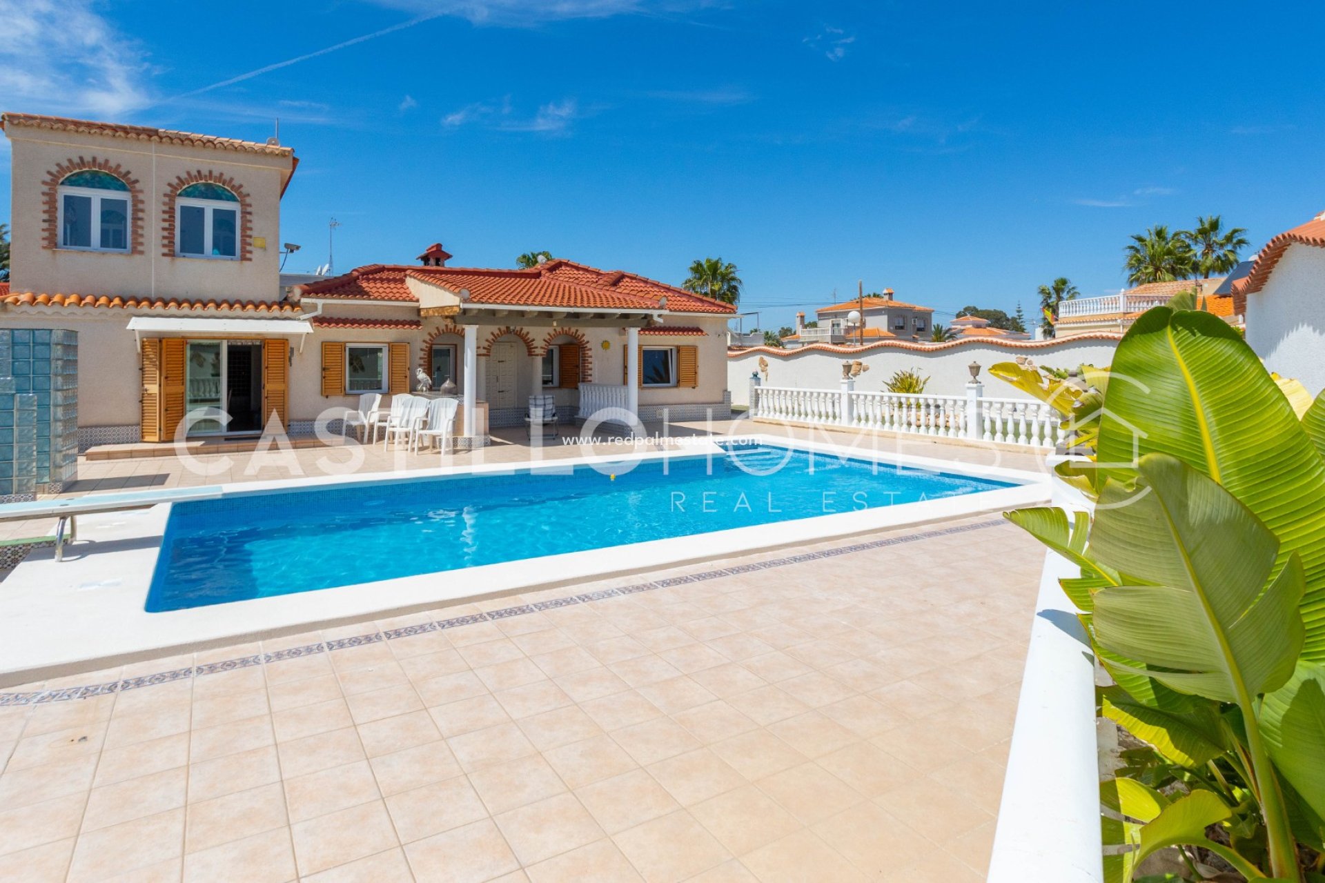 Reventa - Villa -
Torrevieja - La Siesta - El Salado - Torreta
