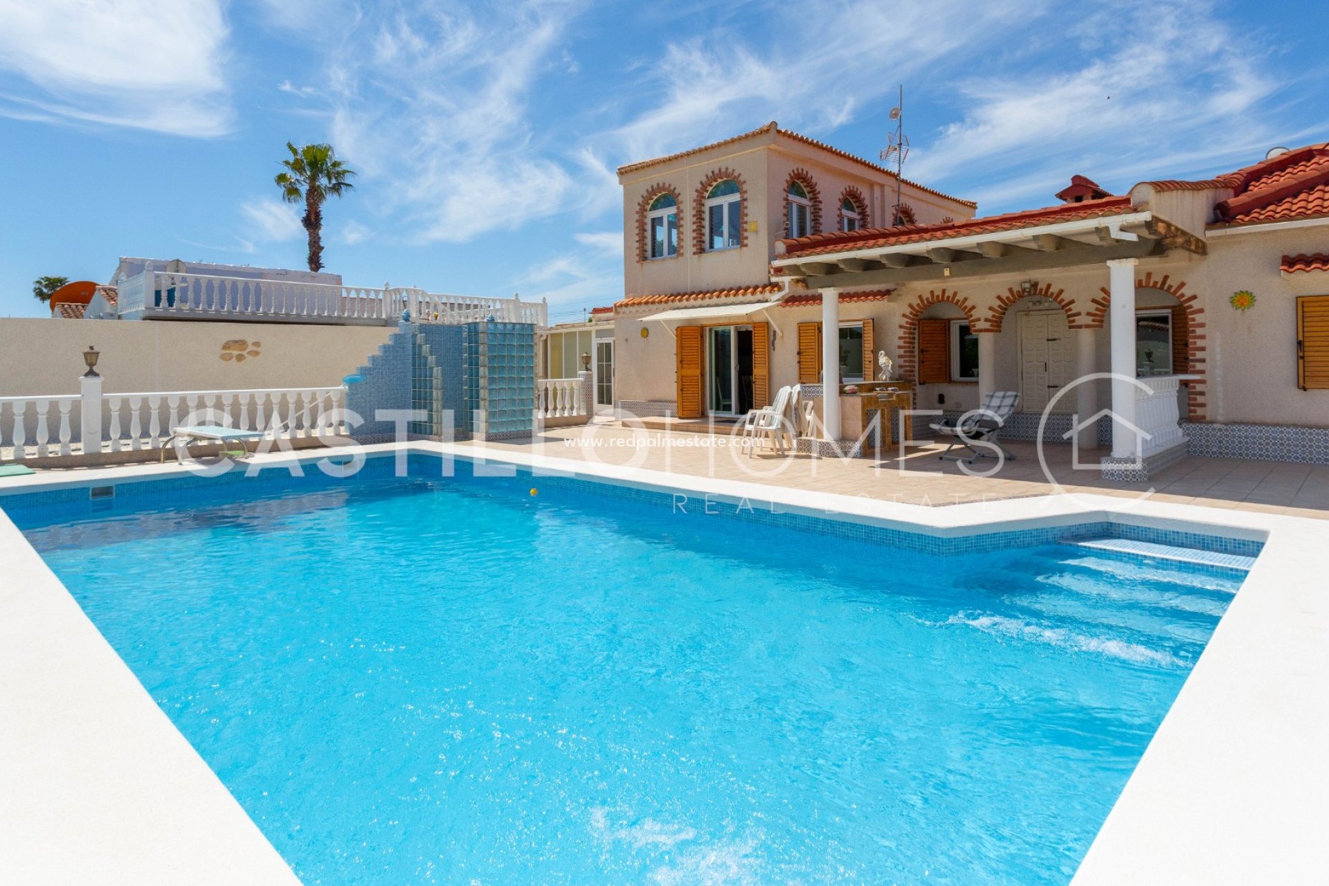 Reventa - Villa -
Torrevieja - La Siesta - El Salado - Torreta