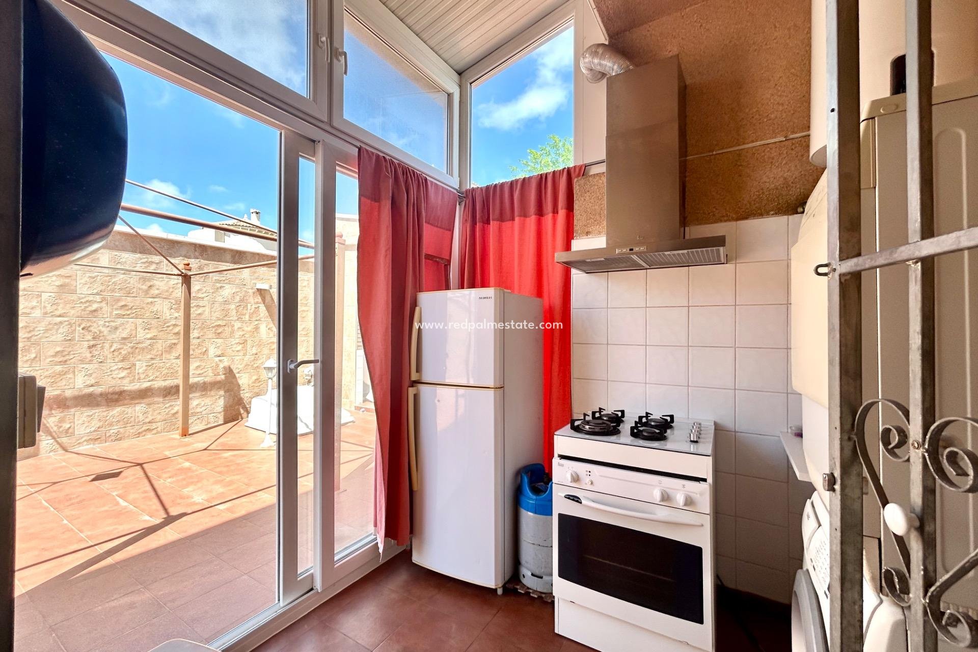 Reventa - Villa -
Torrevieja - La Siesta - El Salado -  Torreta