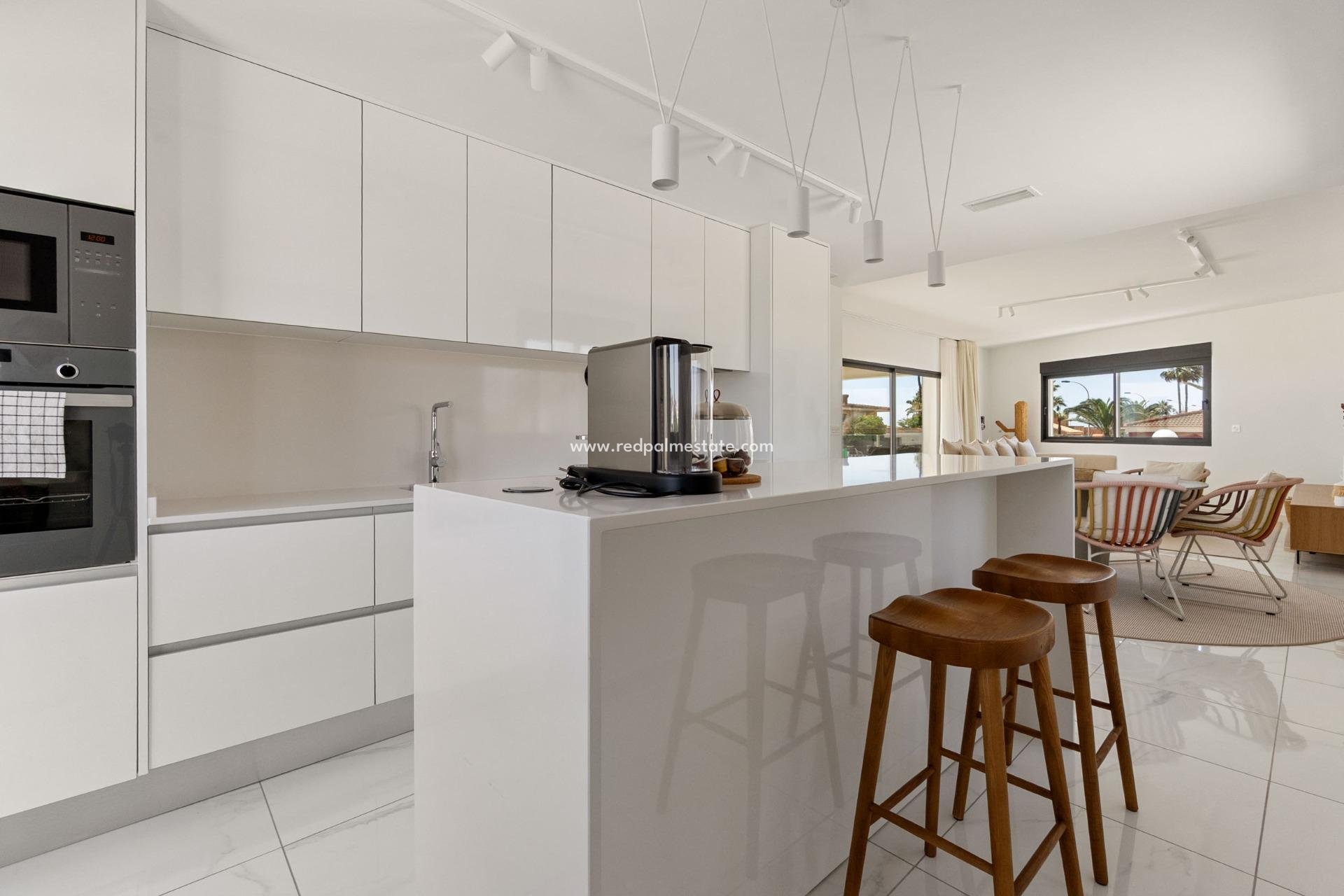 Reventa - Villa -
Torrevieja - La Veleta