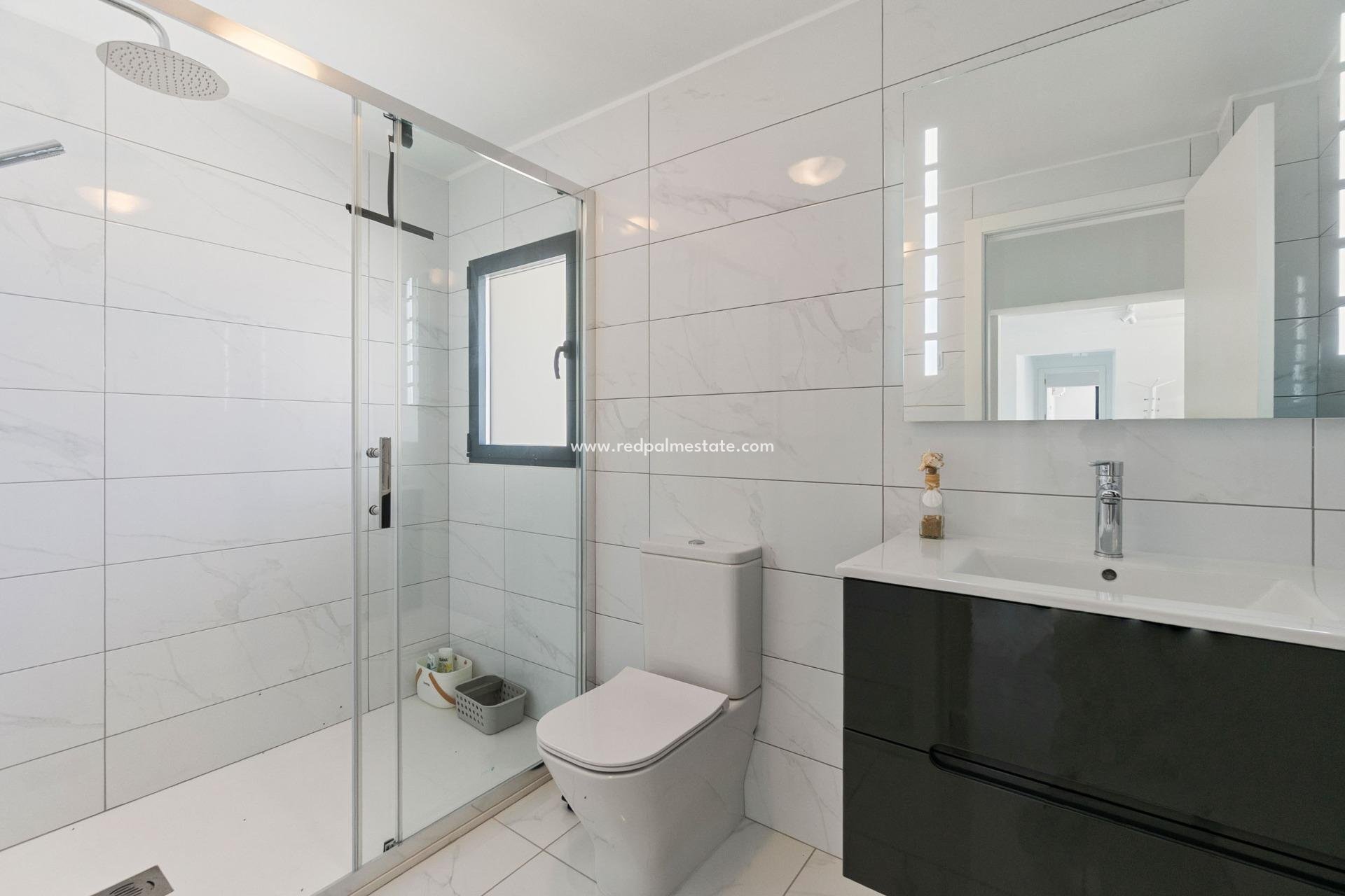 Reventa - Villa -
Torrevieja - La Veleta