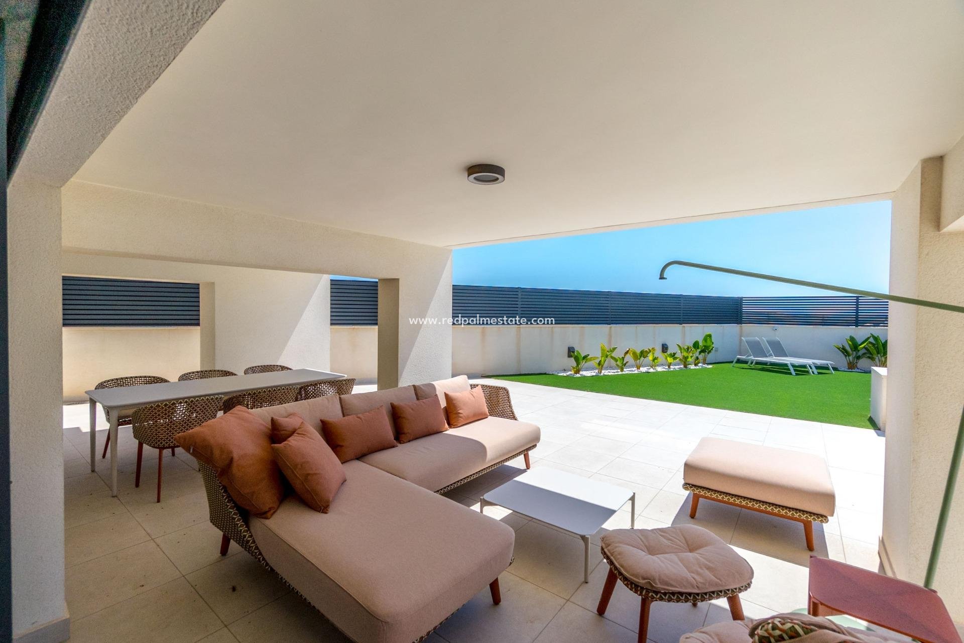Reventa - Villa -
Torrevieja - La Veleta