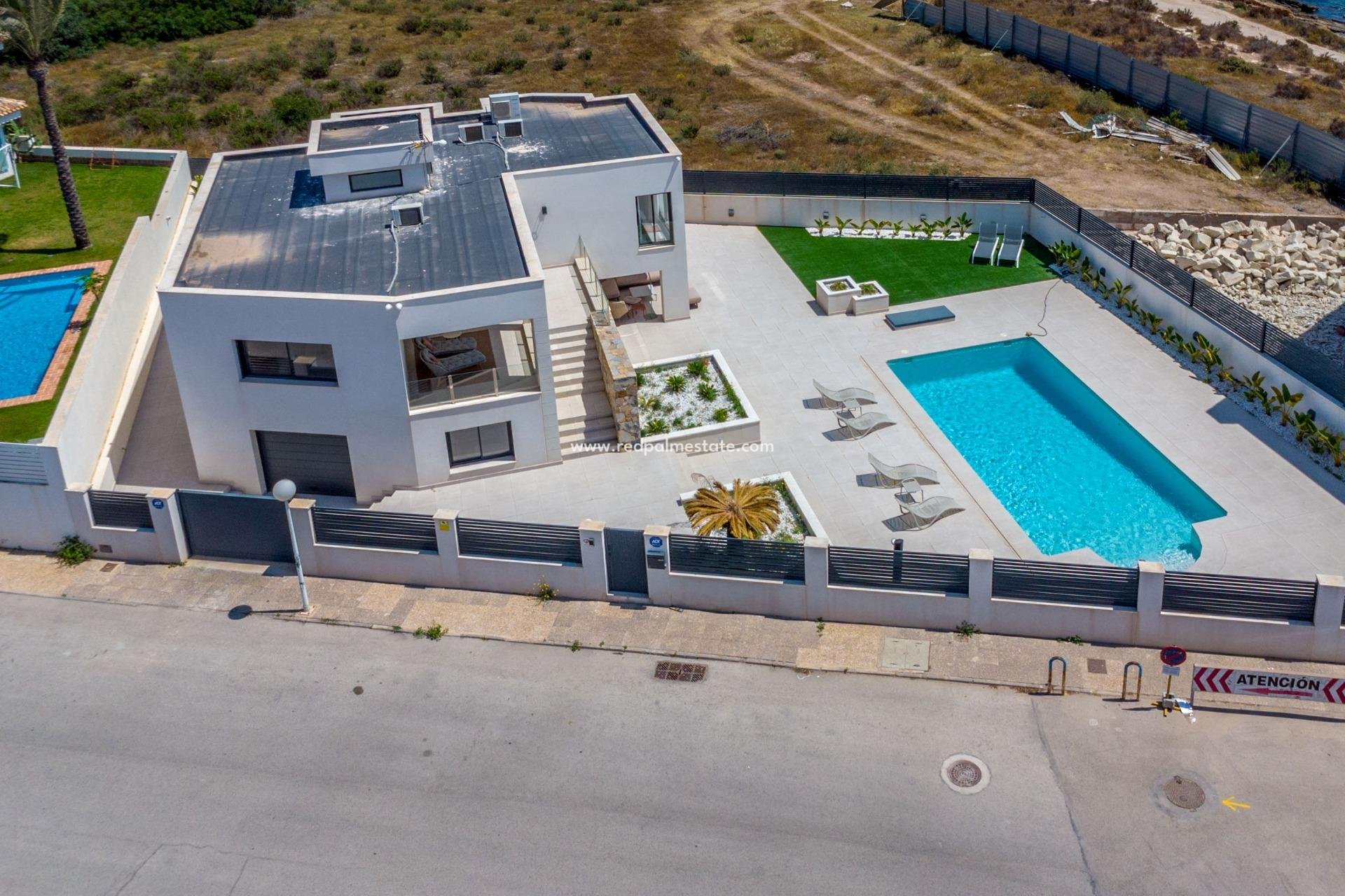 Reventa - Villa -
Torrevieja - La Veleta