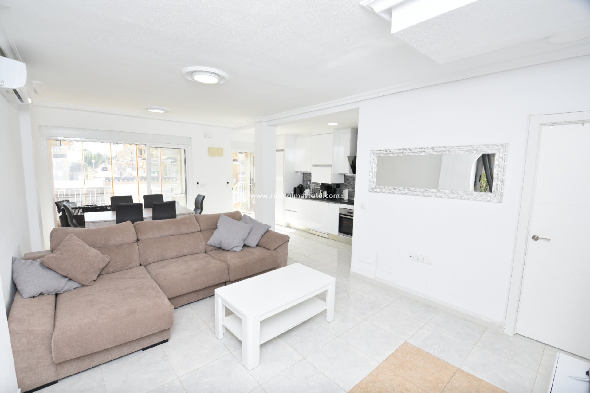 Reventa - Villa -
Torrevieja - Los Altos