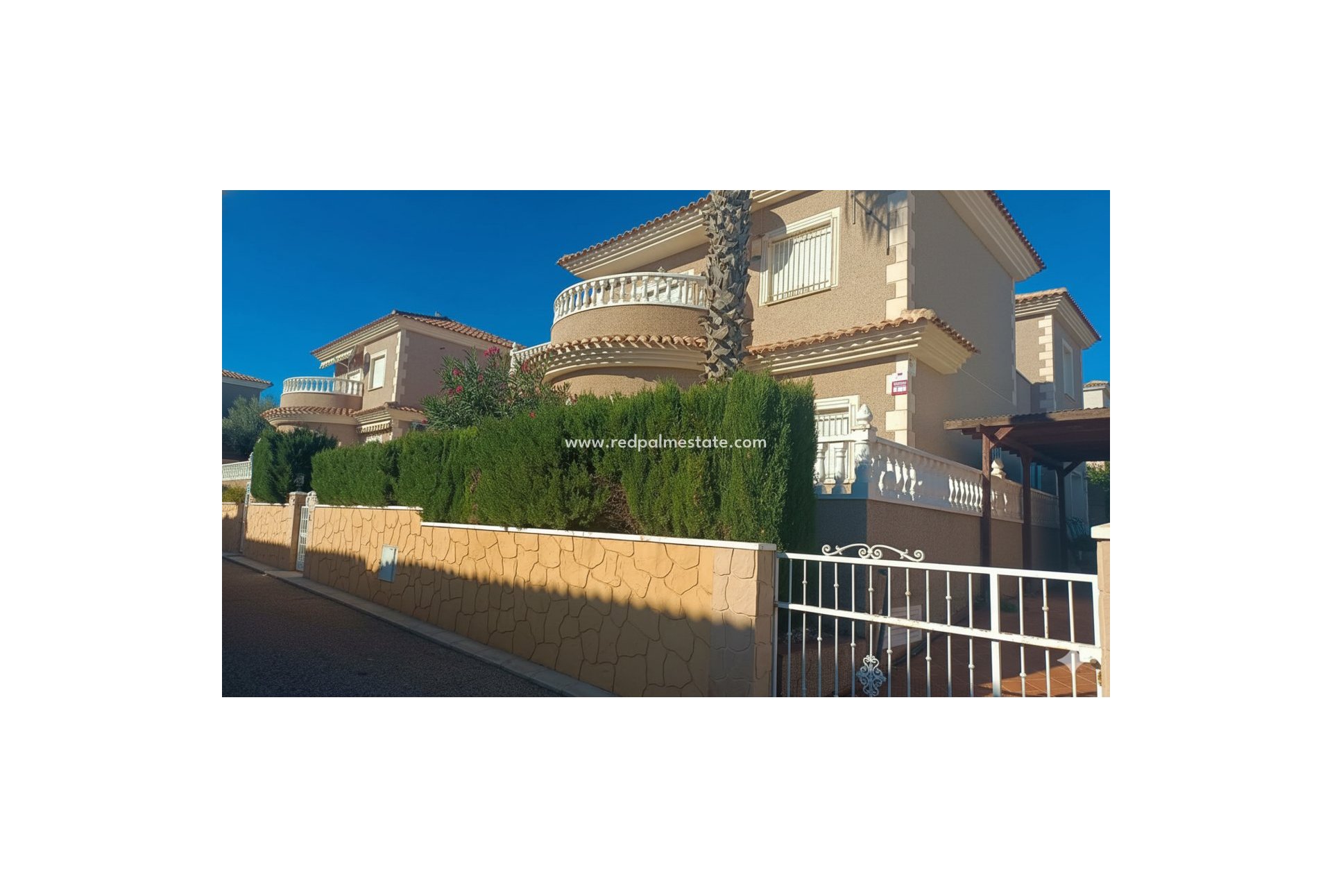 Reventa - Villa -
Torrevieja - Los Altos