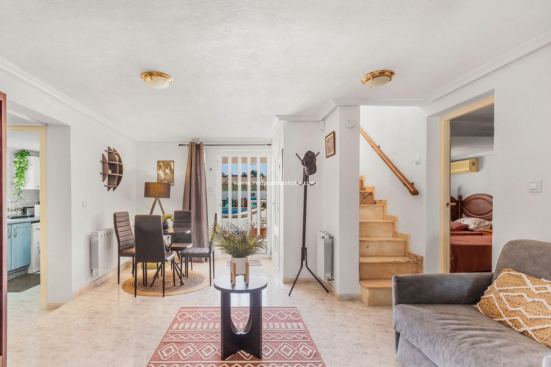 Reventa - Villa -
Torrevieja - Los balcones