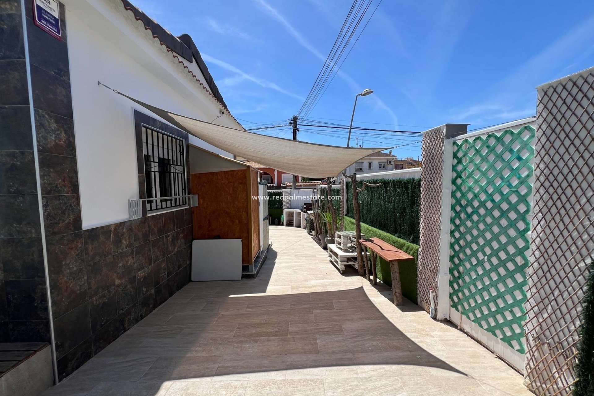 Reventa - Villa -
Torrevieja - Los Balcones