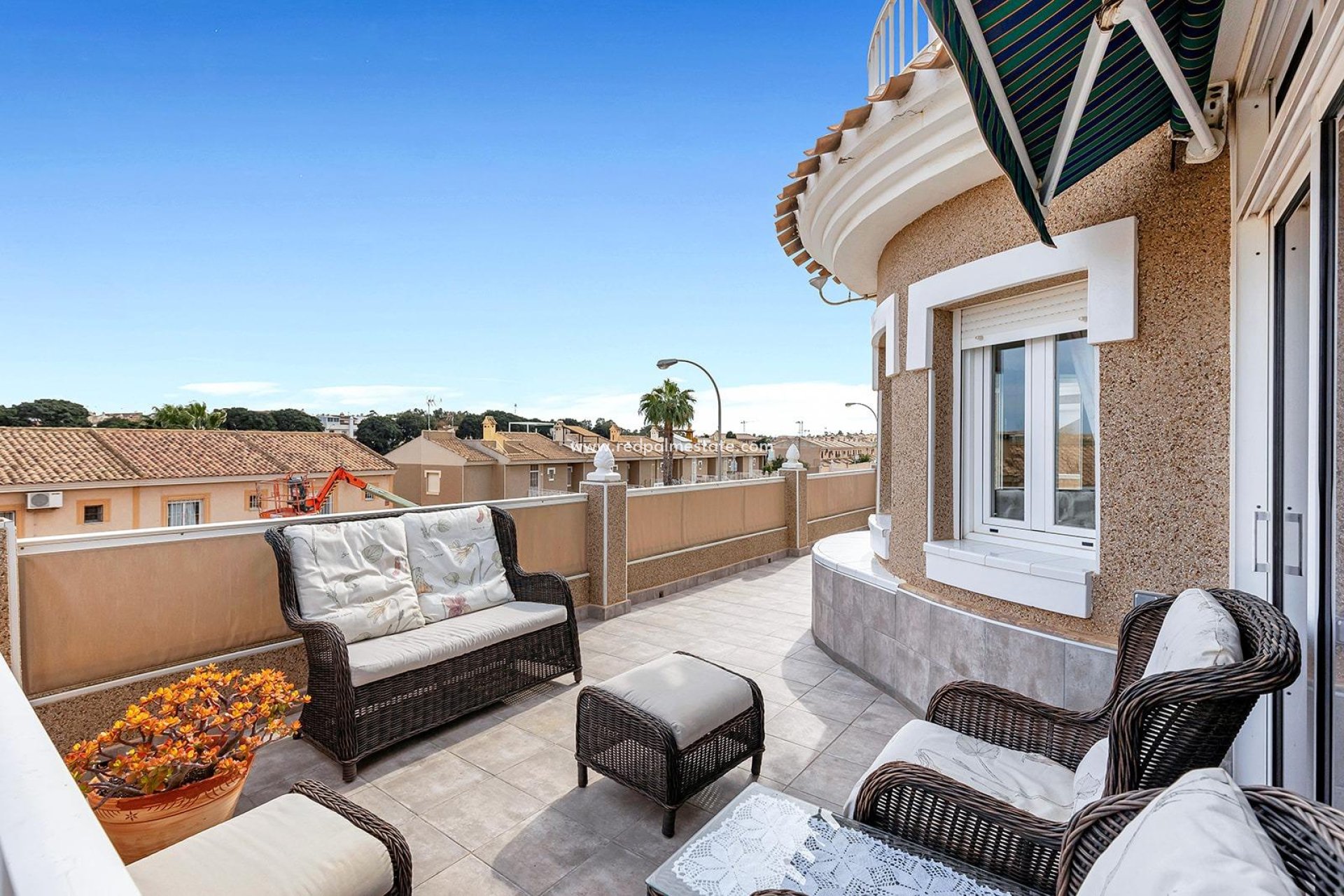 Reventa - Villa -
Torrevieja - Los balcones