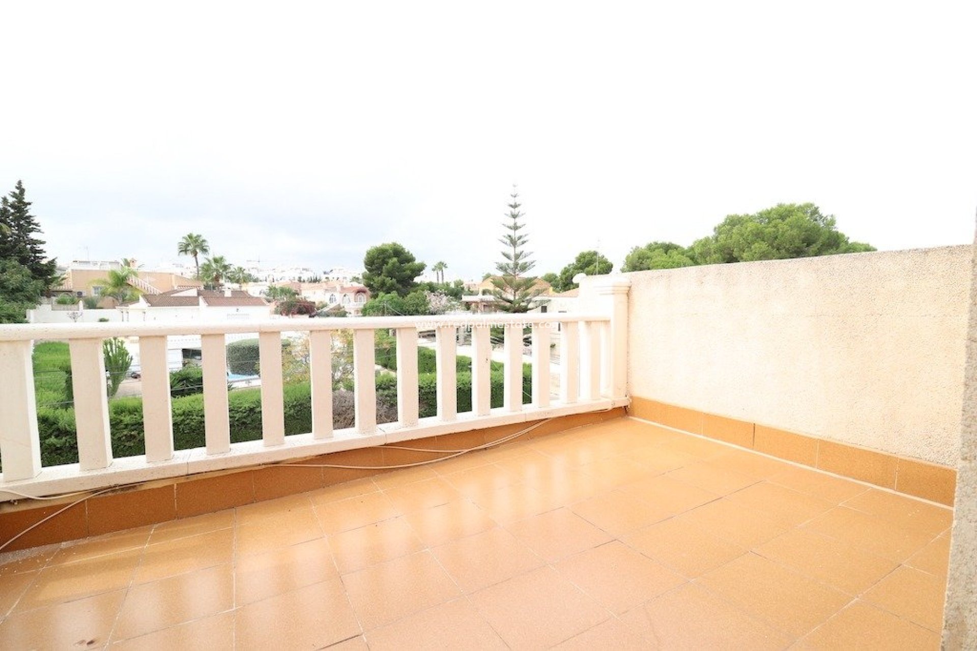 Reventa - Villa -
Torrevieja - Los Balcones