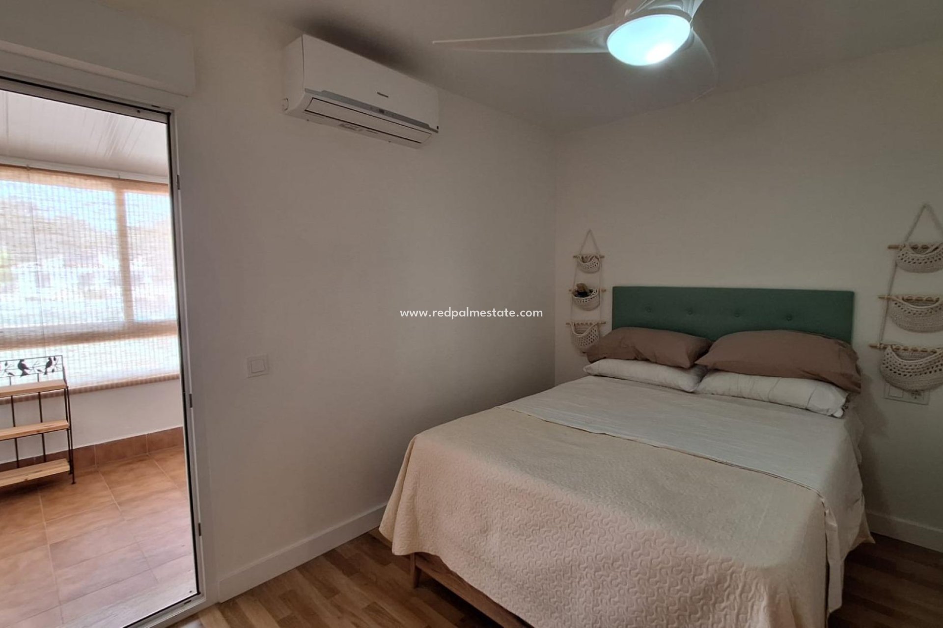 Reventa - Villa -
Torrevieja - Los balcones