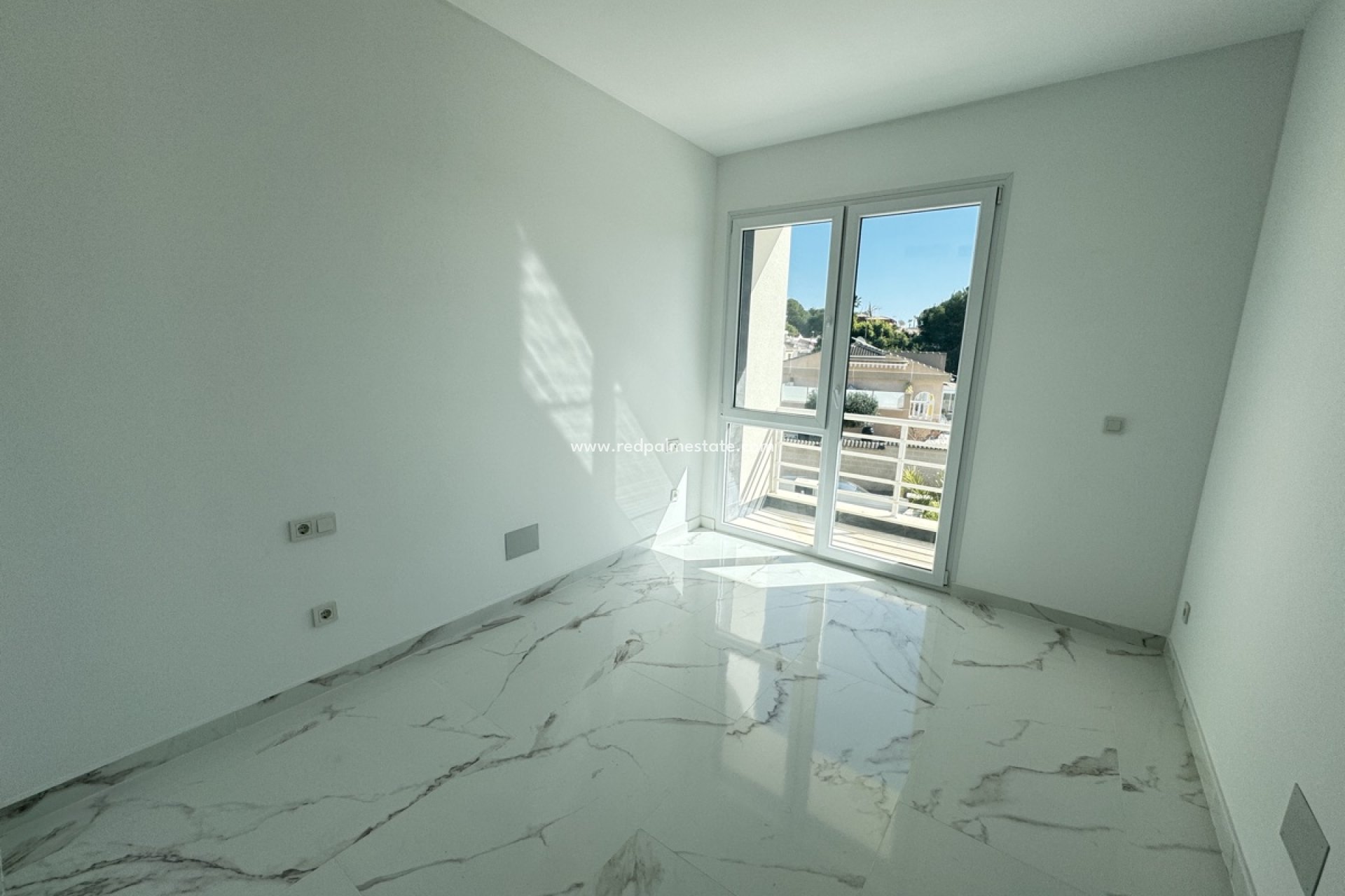 Reventa - Villa -
Torrevieja - Los balcones