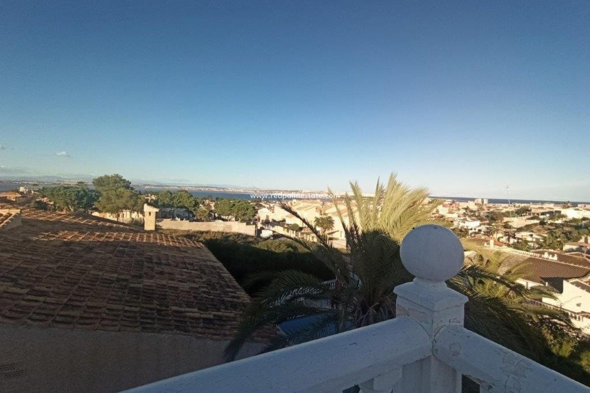 Reventa - Villa -
Torrevieja - Los Balcones