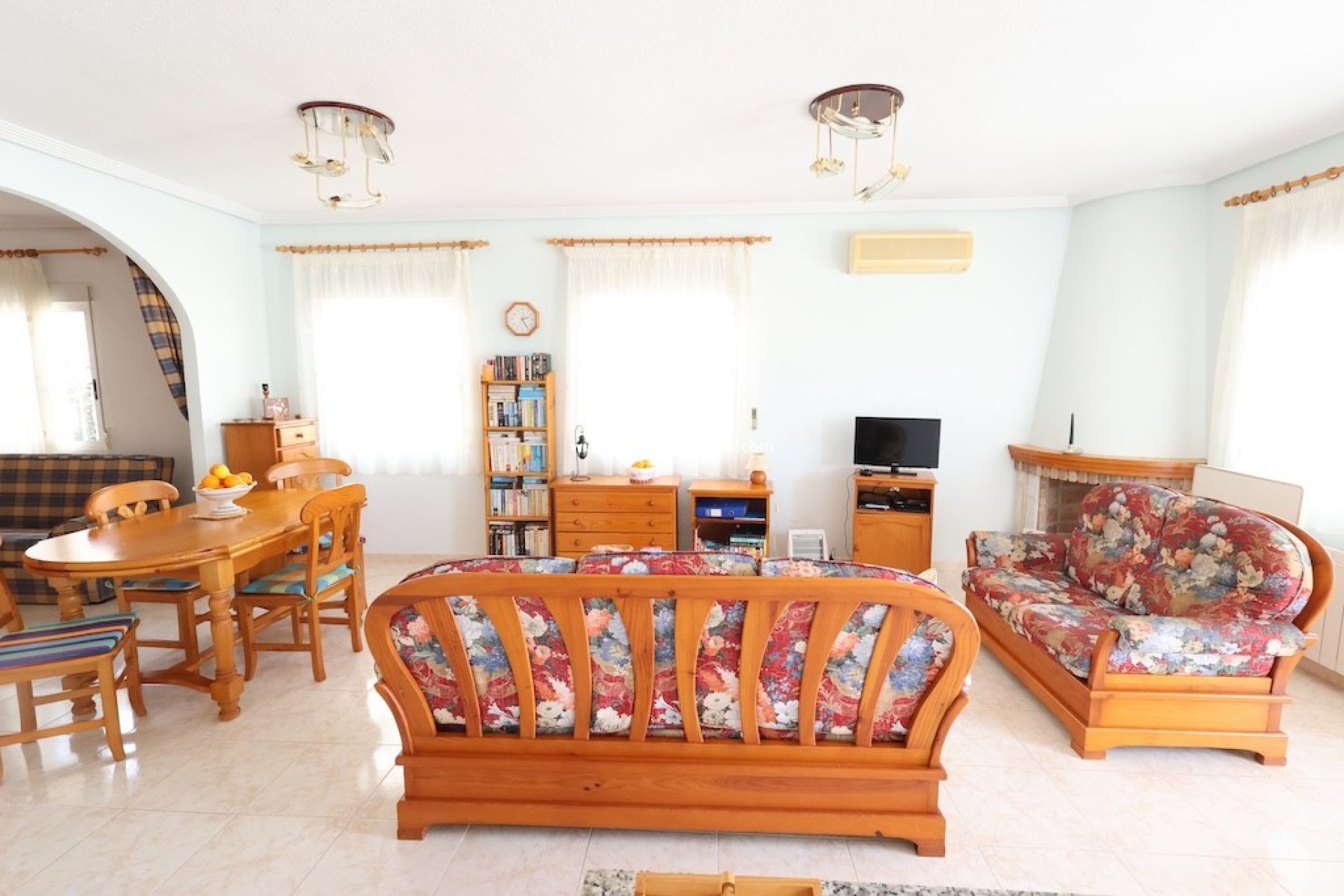 Reventa - Villa -
Torrevieja - Los balcones