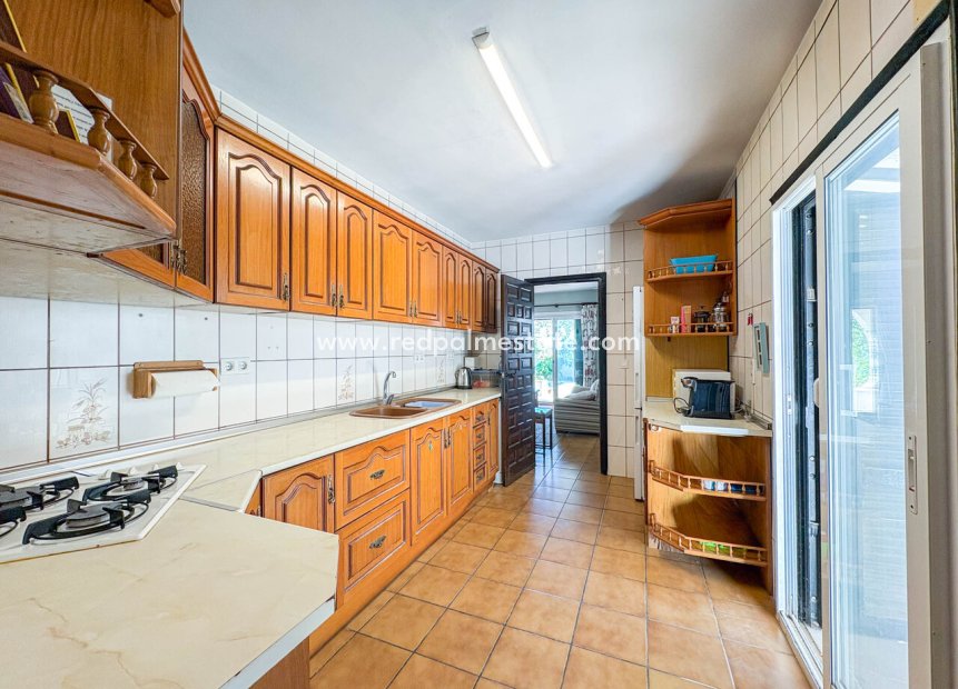 Reventa - Villa -
Torrevieja - Los balcones