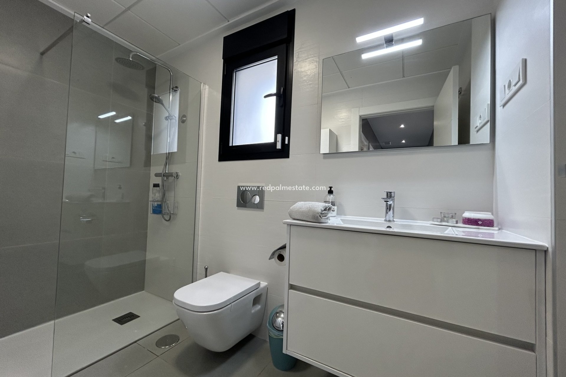 Reventa - Villa -
Torrevieja - Los balcones