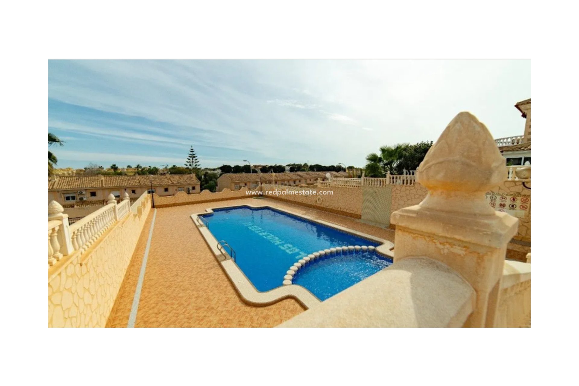 Reventa - Villa -
Torrevieja - Los balcones