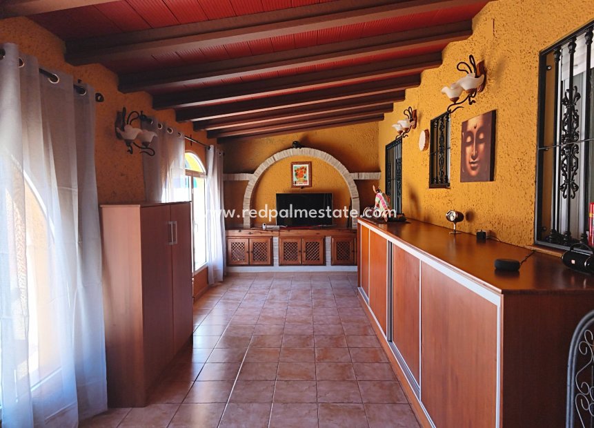 Reventa - Villa -
Torrevieja - Los balcones