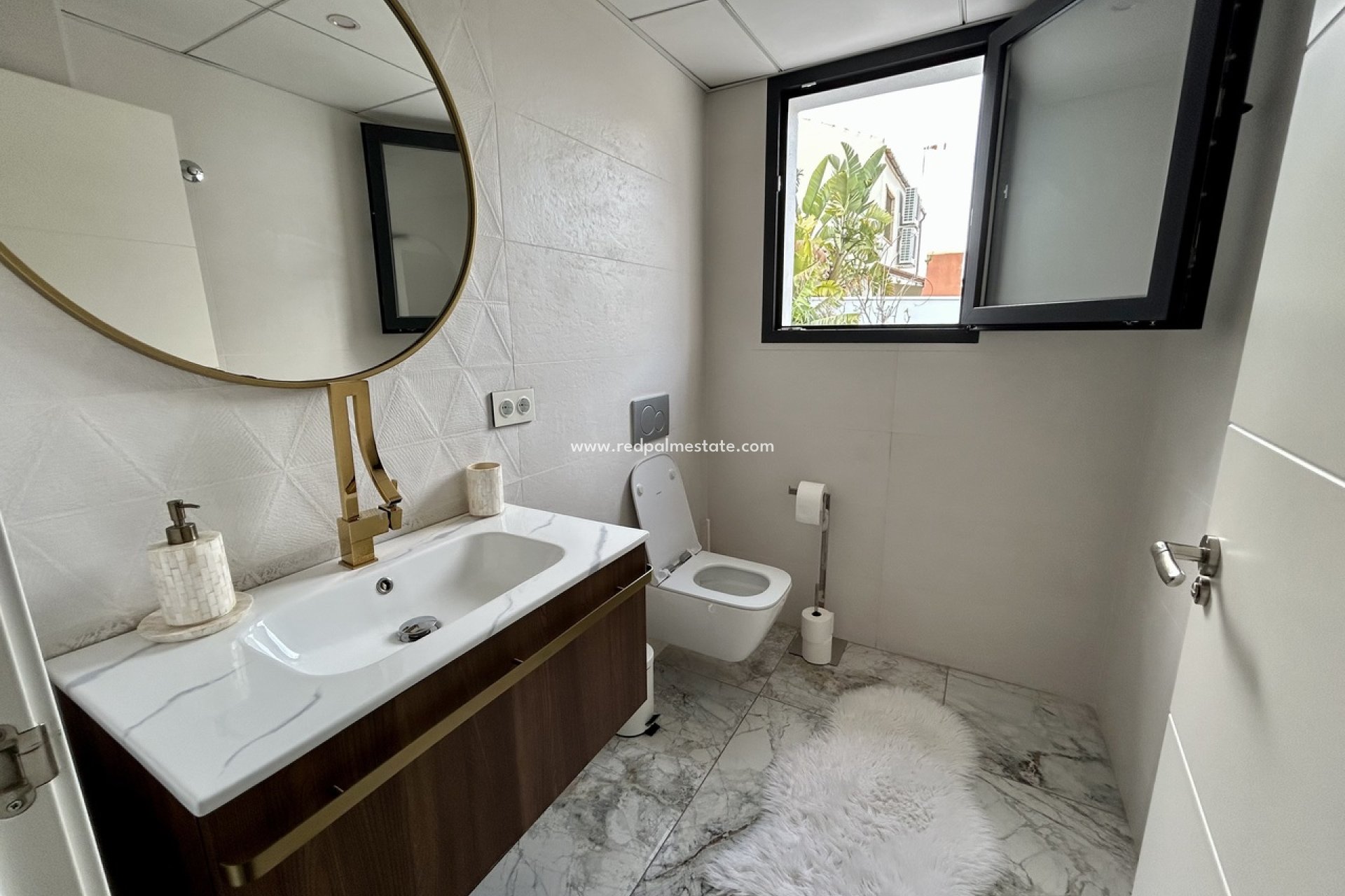 Reventa - Villa -
Torrevieja - Los balcones