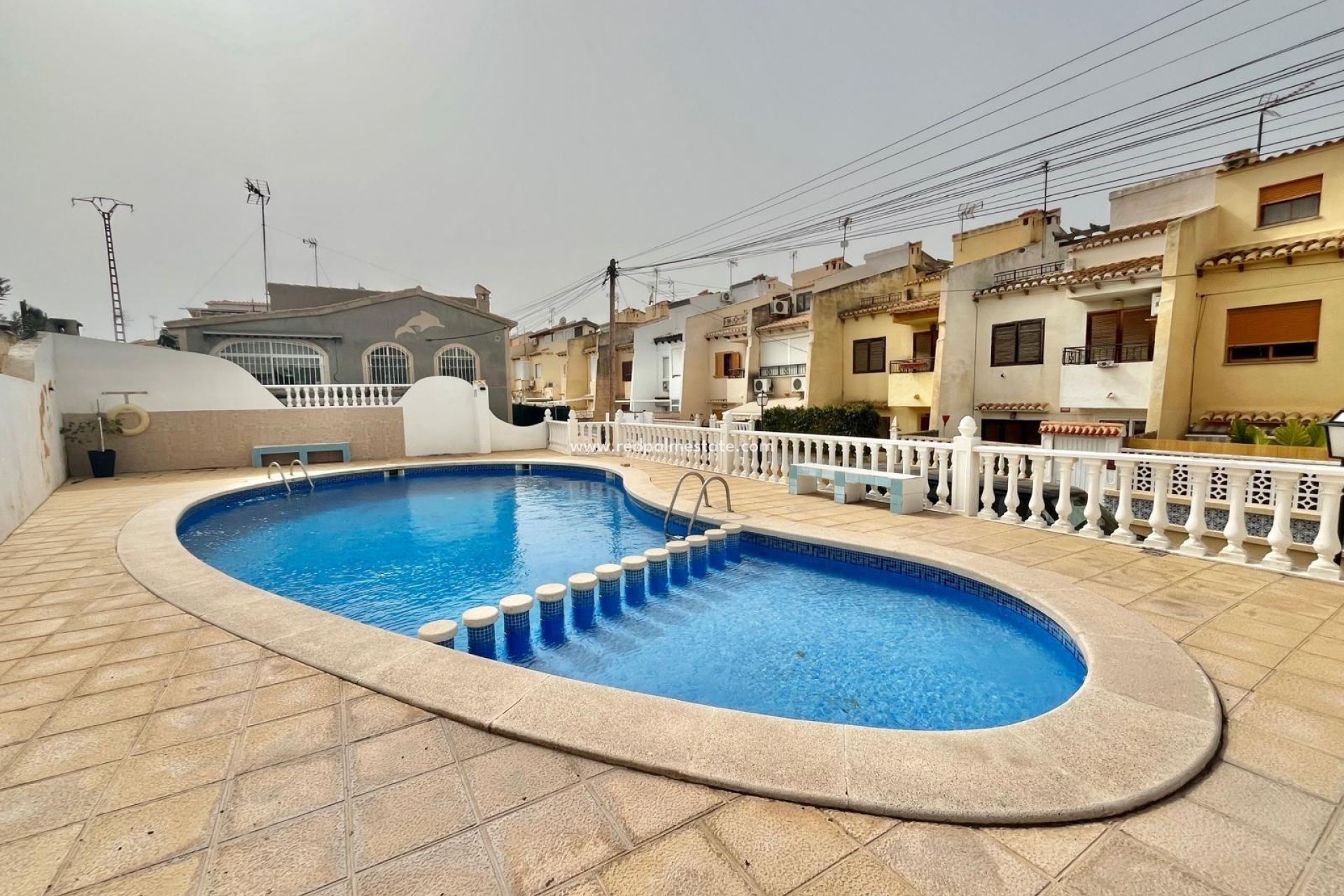 Reventa - Villa -
Torrevieja - Los balcones