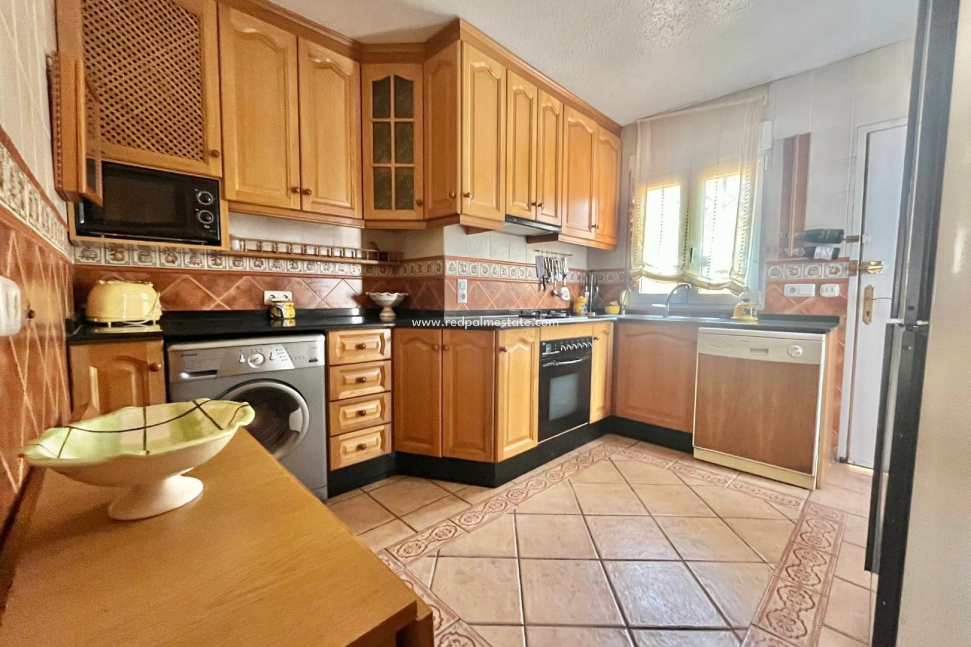 Reventa - Villa -
Torrevieja - Los balcones