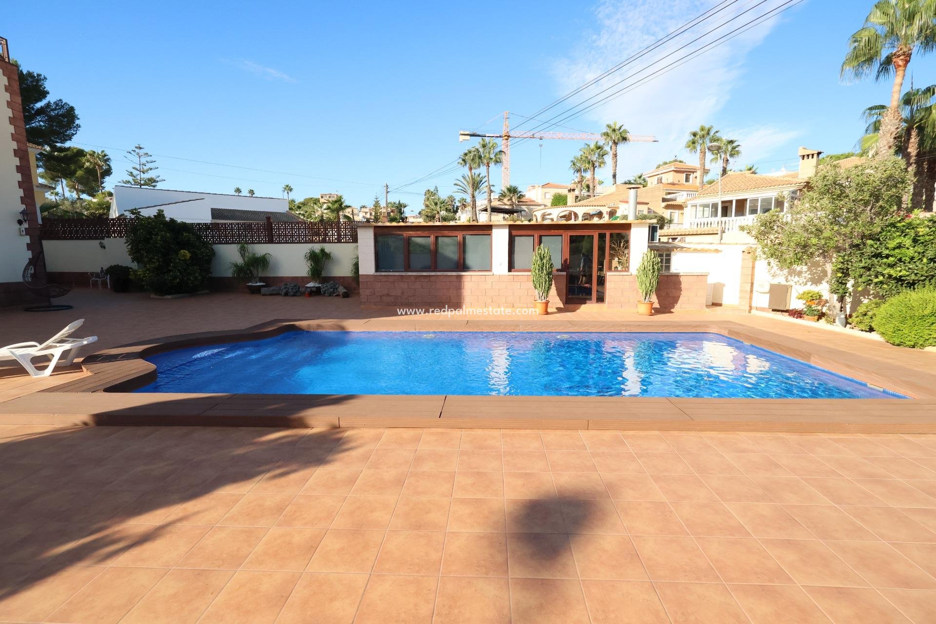 Reventa - Villa -
Torrevieja - Los balcones